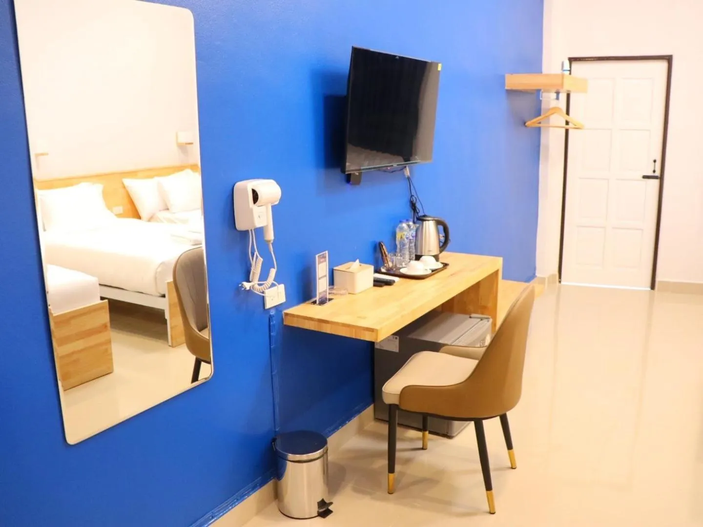 TV and multimedia, Bed in Moya Boutique Hotel