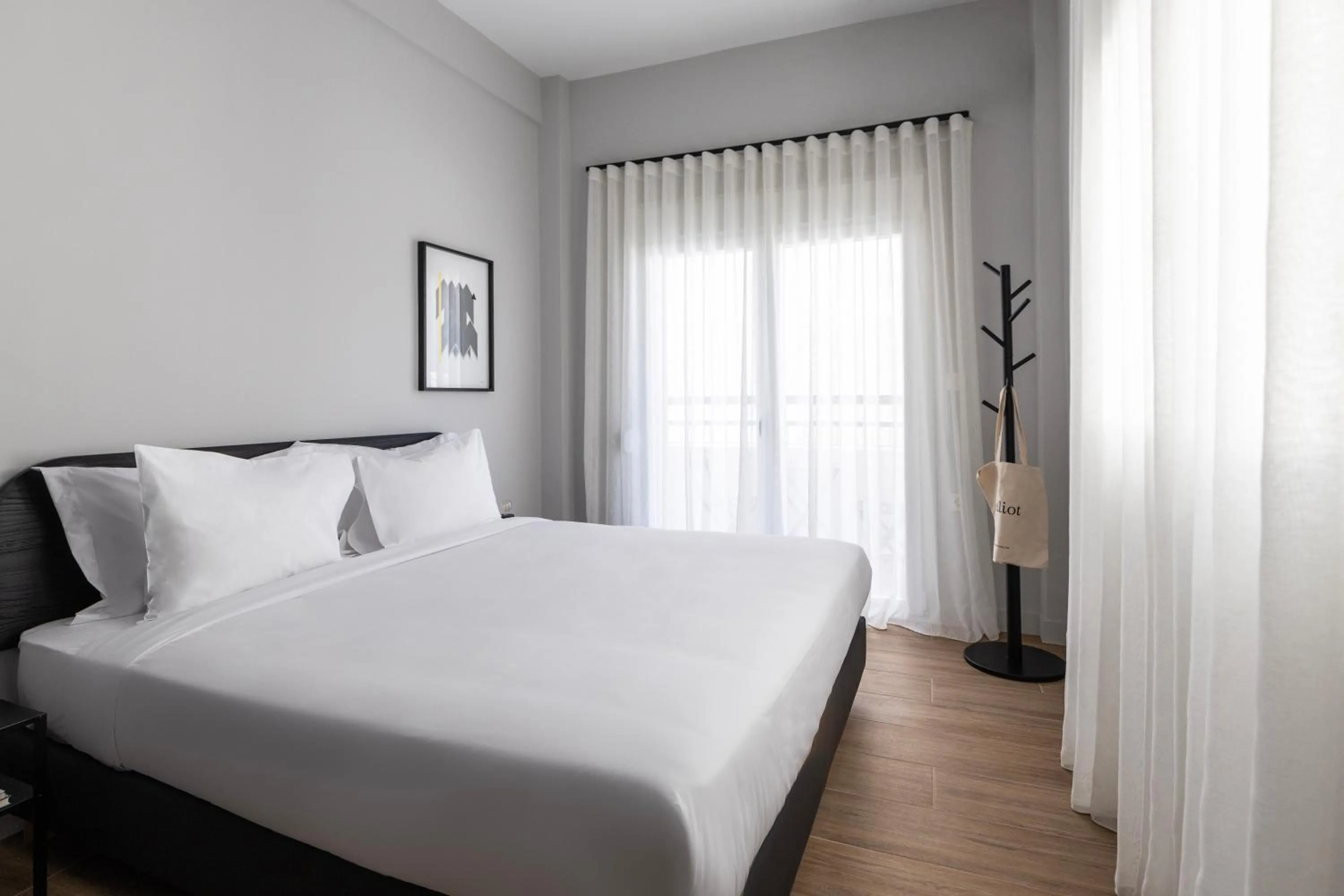 Bedroom, Bed in Elliot Petralona, Athens