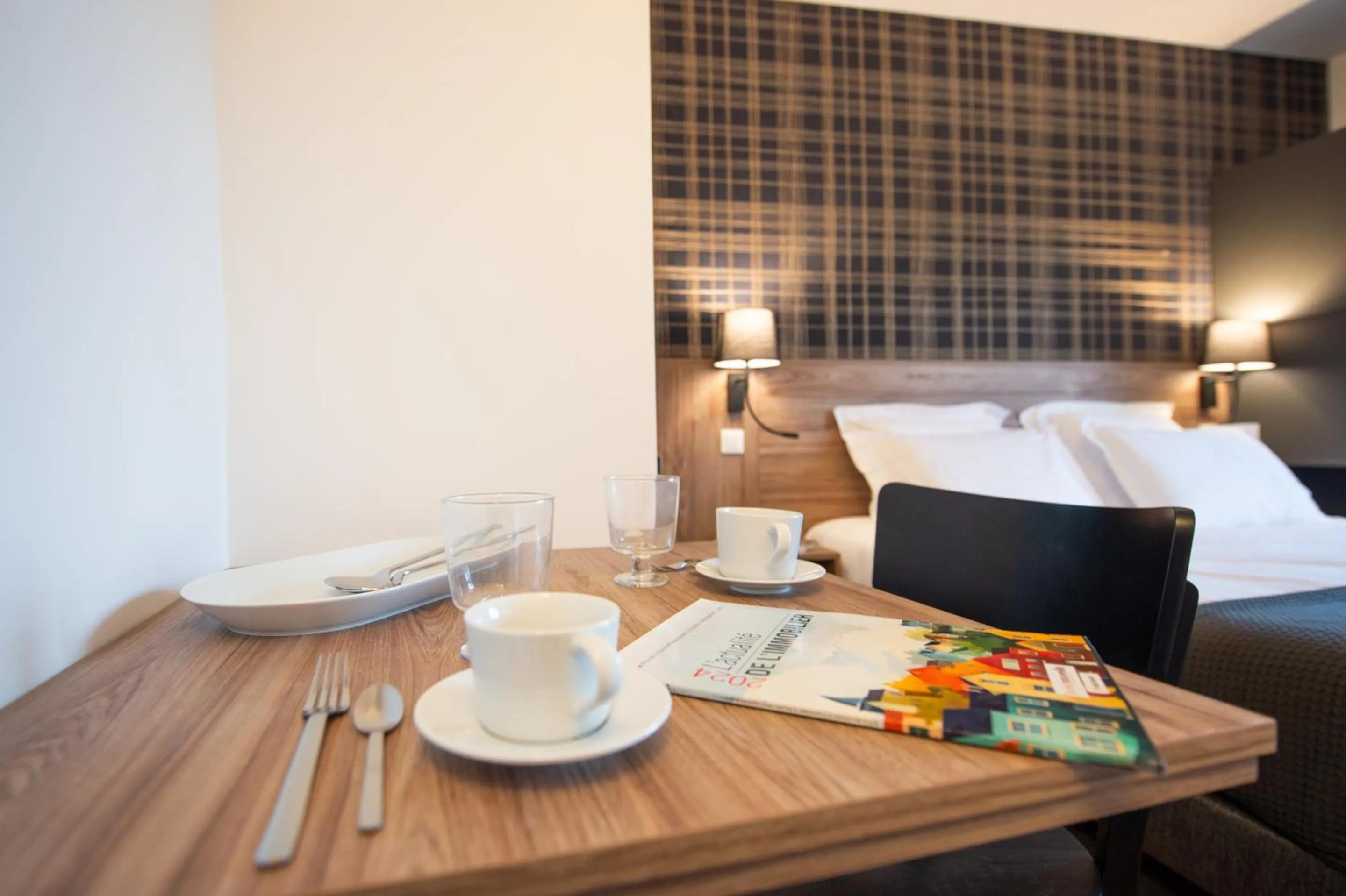 Bedroom, Bed in Les Tonnelles