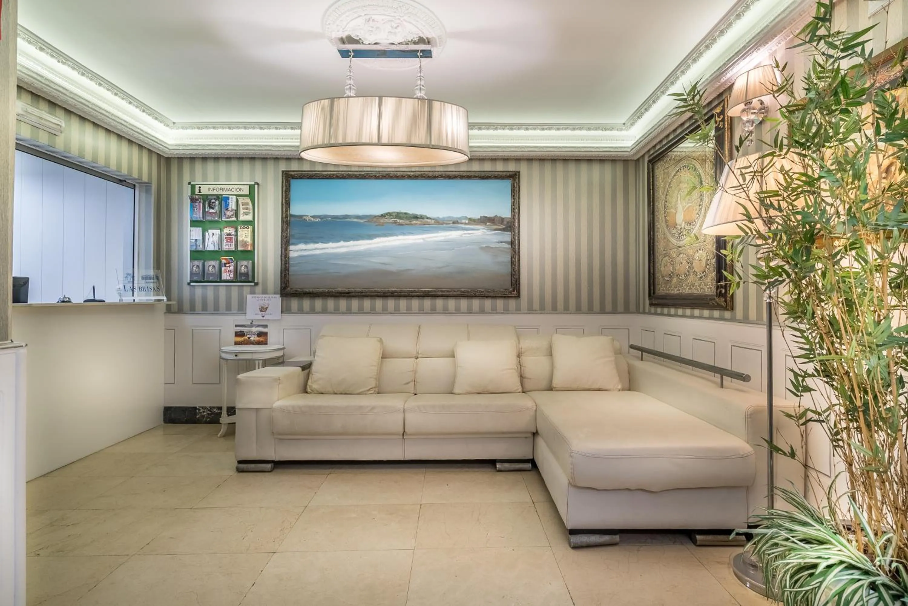 Lobby or reception in Apartamentos Las Brisas