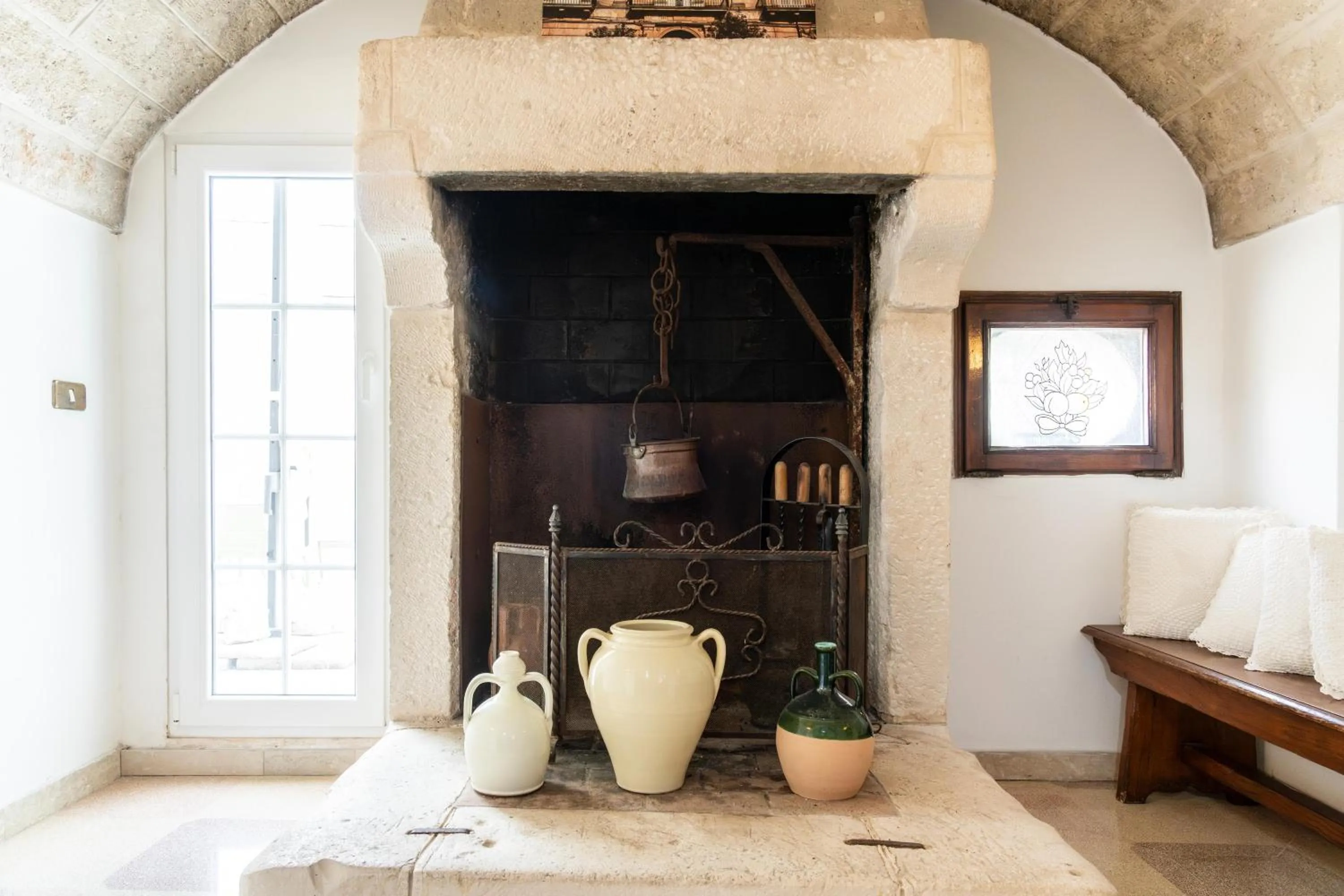 fireplace in Palazzo Rodio