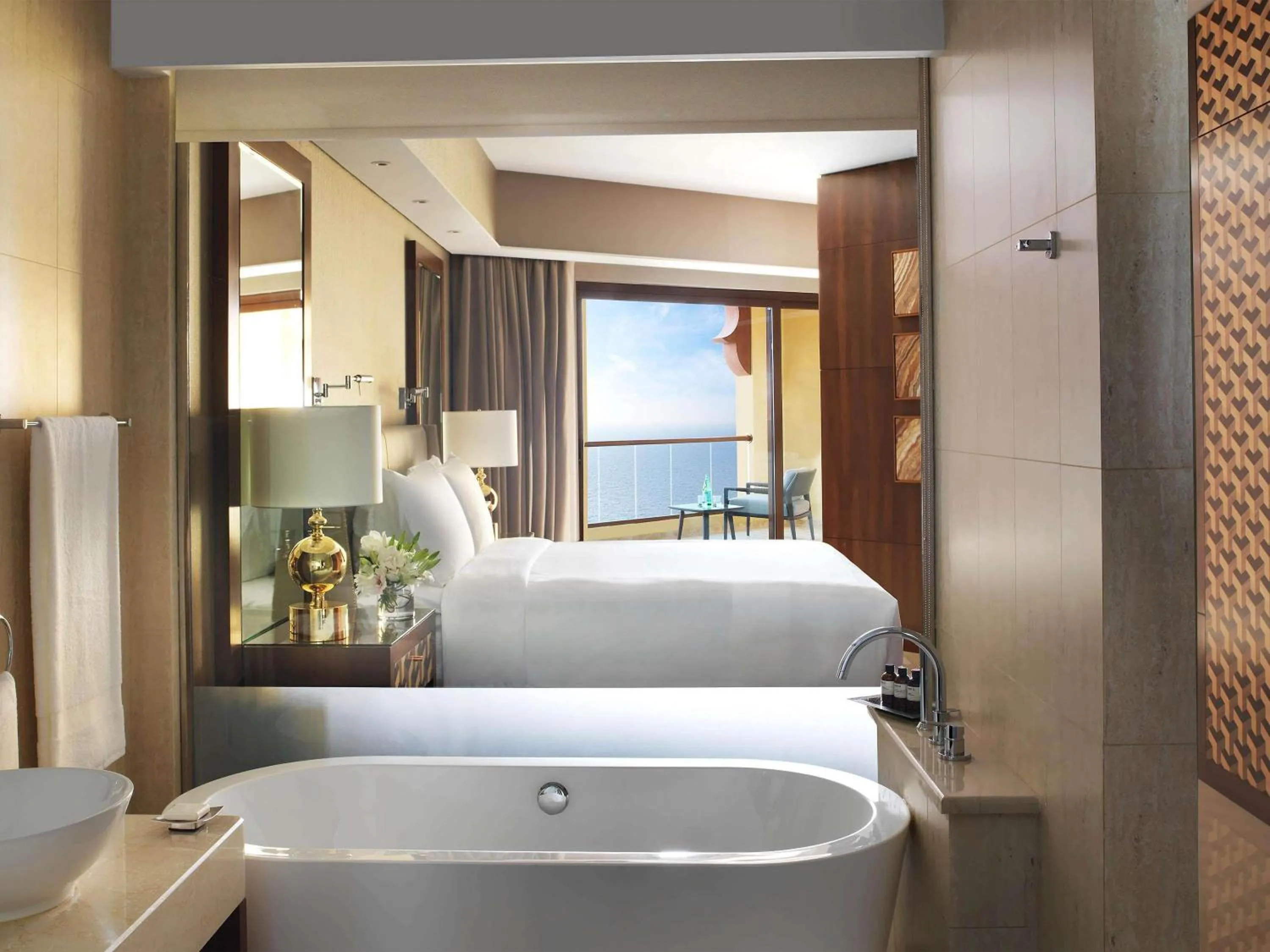 Bedroom, Bed in Fairmont Ajman