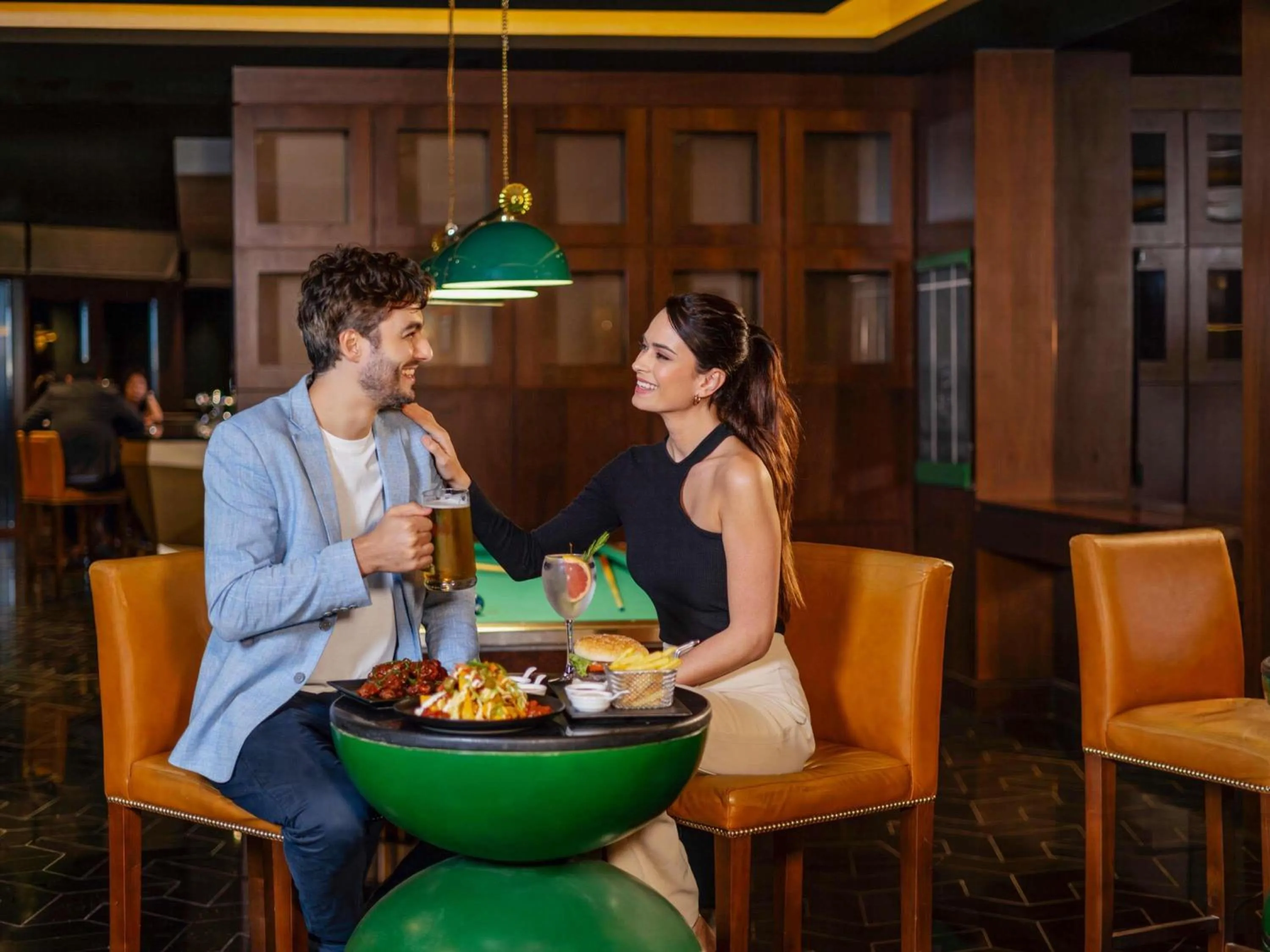 Lounge or bar in Fairmont Ajman