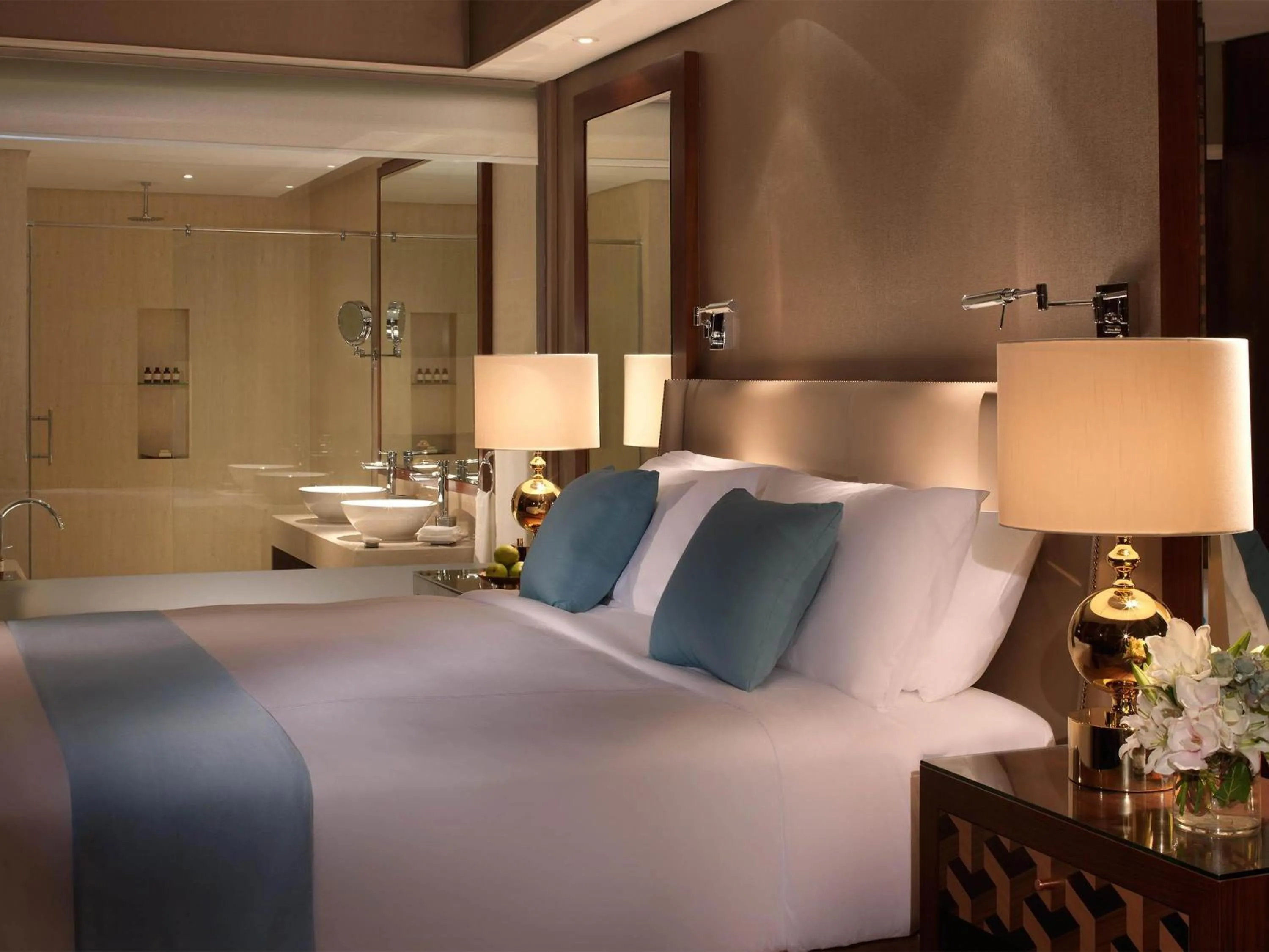 Photo of the whole room, Bed in Fairmont Ajman