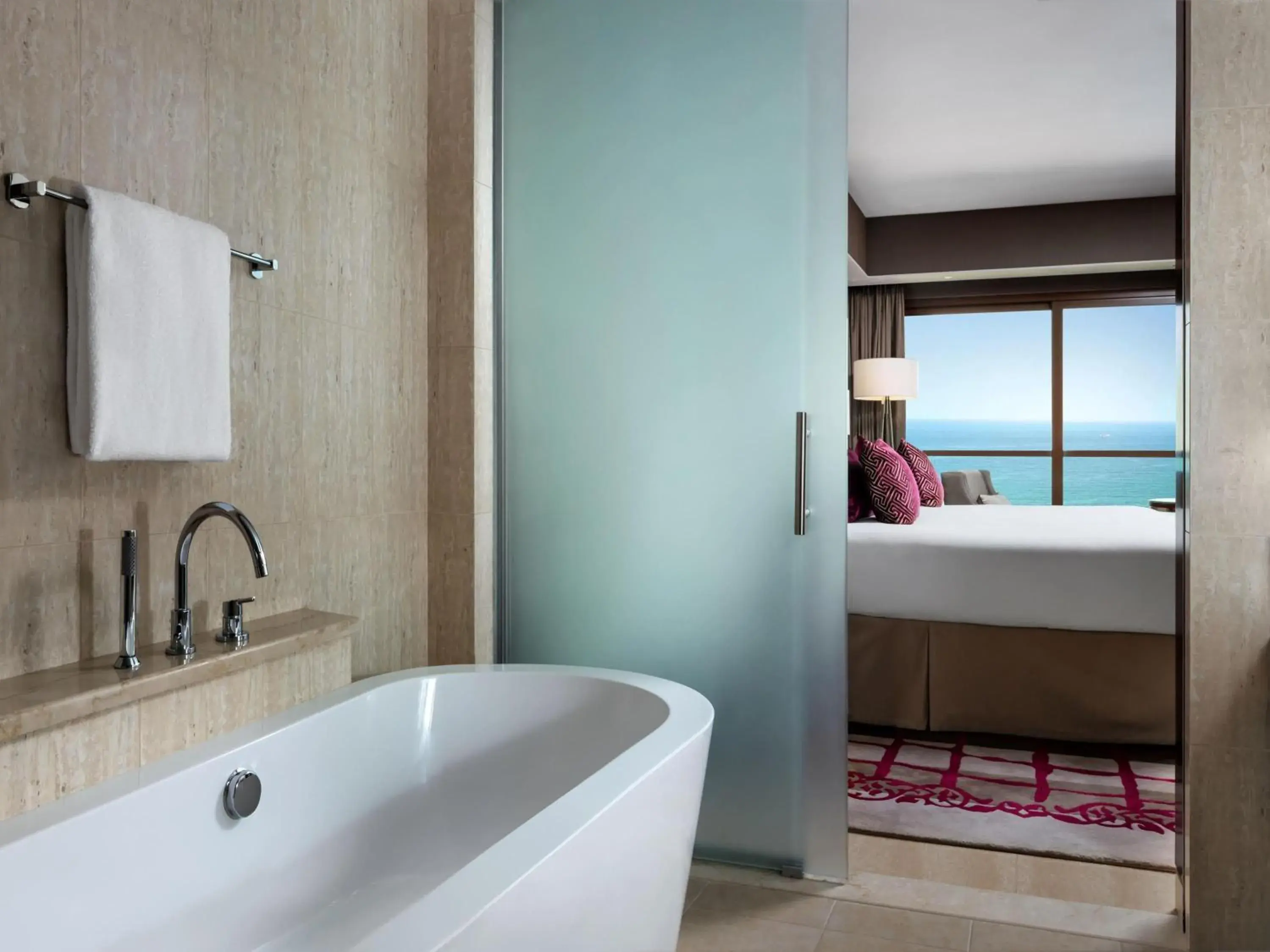 Fairmont Twin Room with Sea View in Fairmont Ajman Fairmont Twin Room with Sea View in Fairmont Ajman