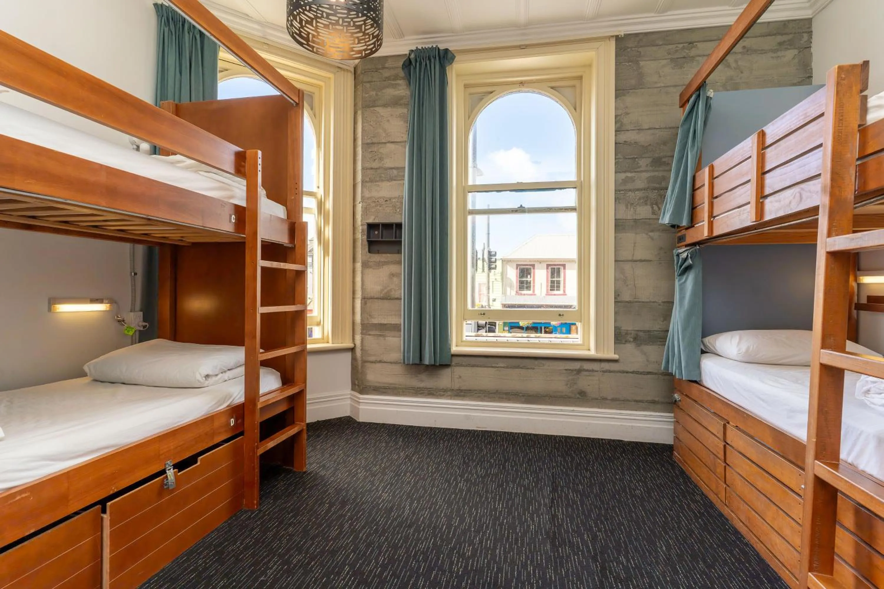 Bed in Haka House Auckland K'Road