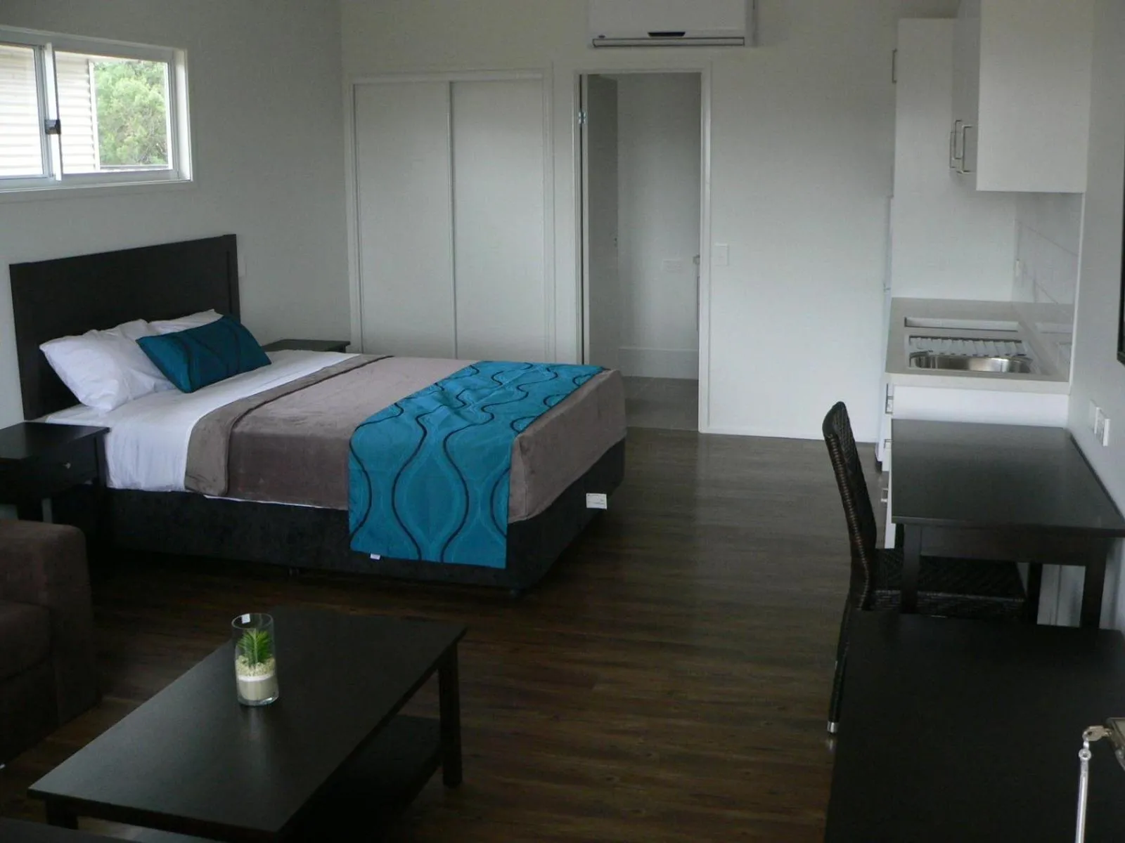 Bedroom, Bed in Chinchilla Tourist Park