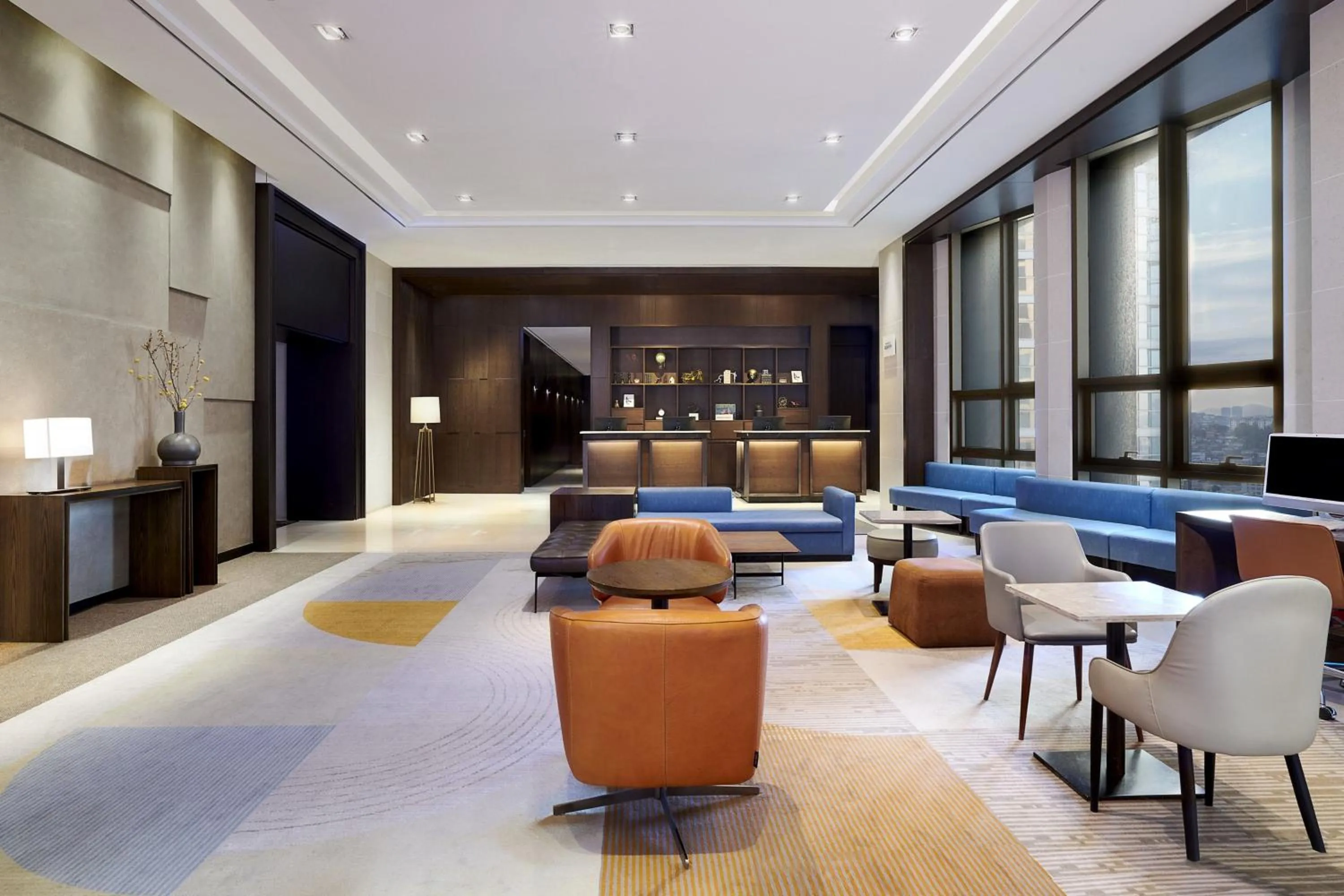 Lobby or reception in Four Points by Sheraton Josun, Seoul Station