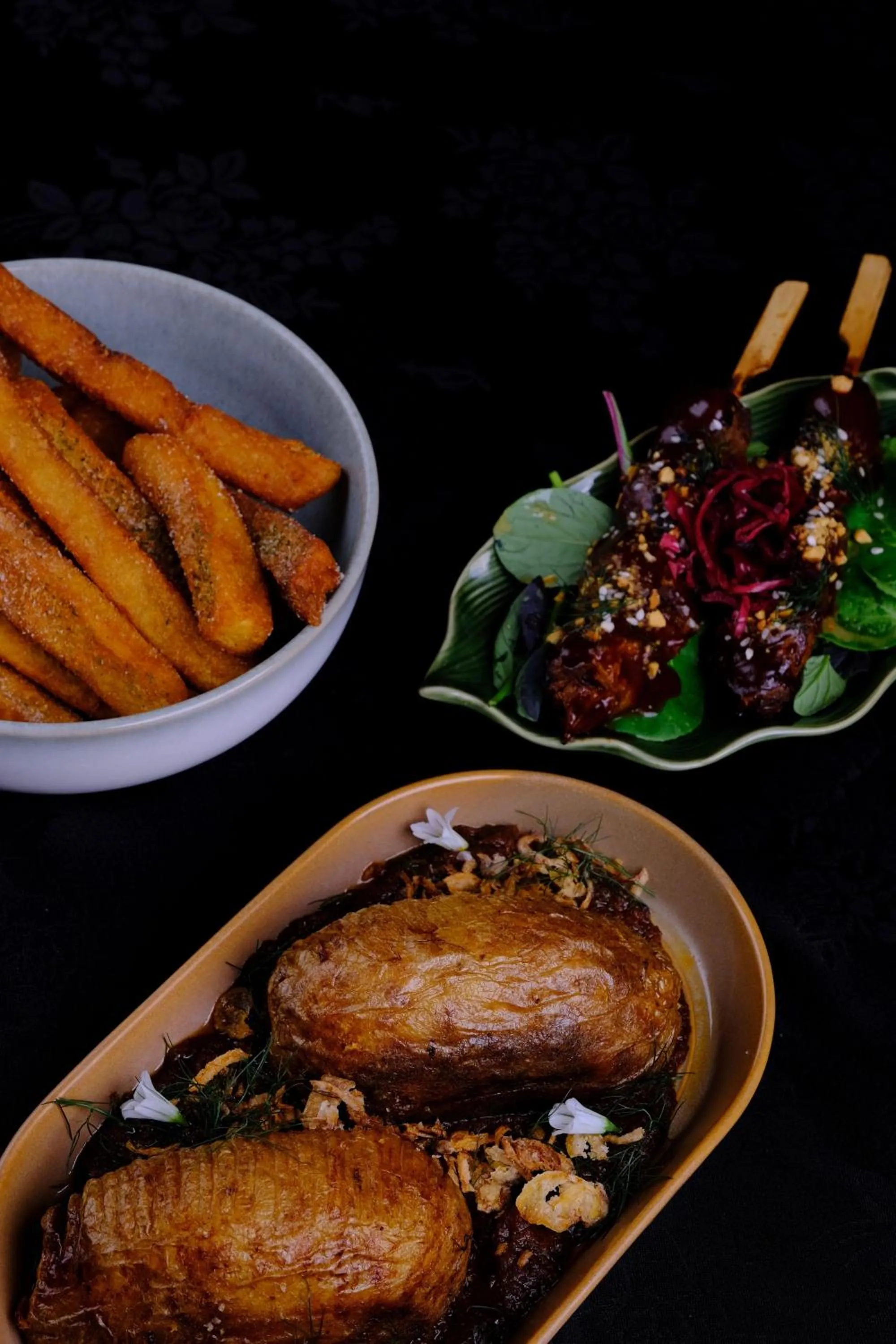 Restaurant/places to eat in Law Courts Hotel