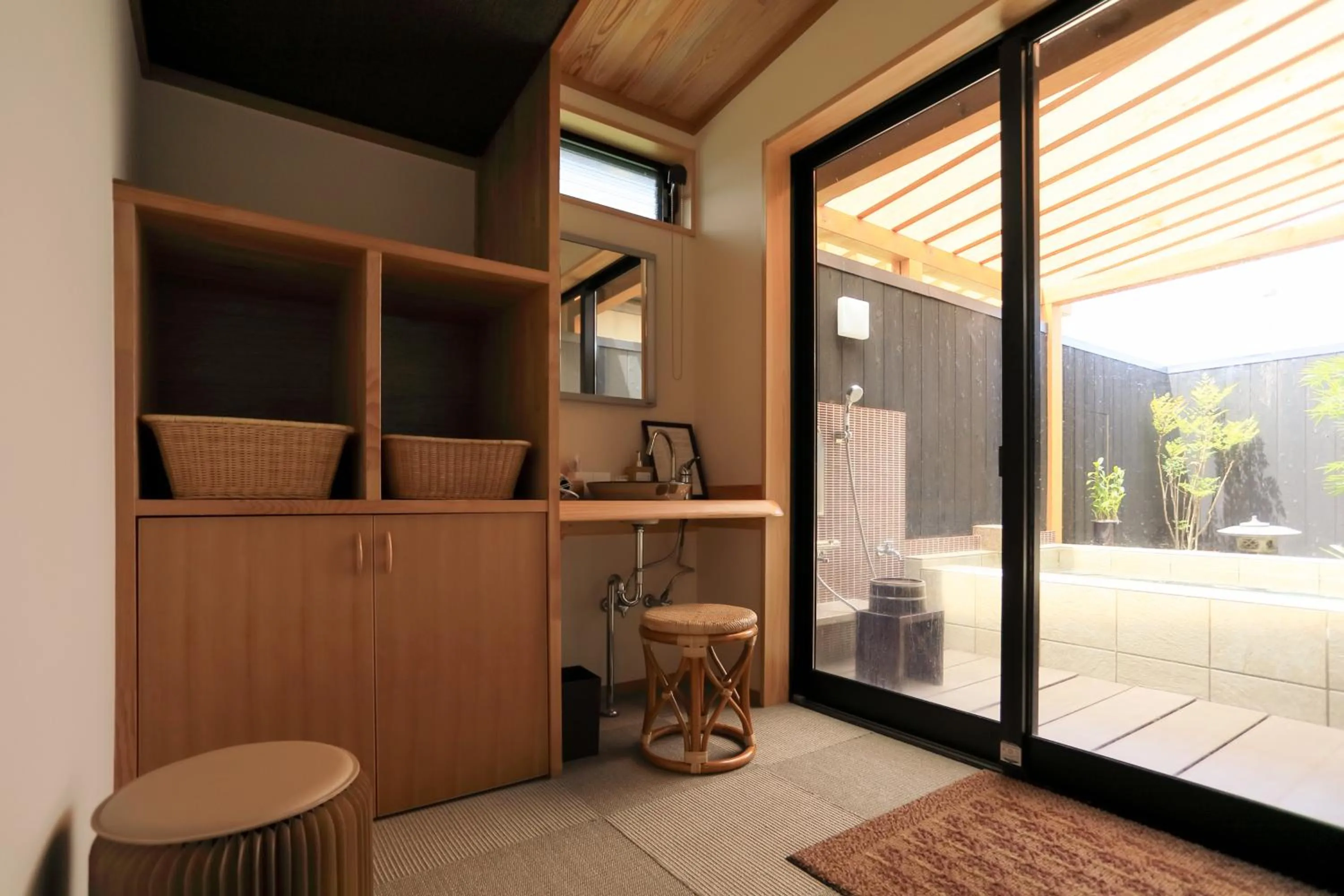 Open Air Bath in Jinpuso