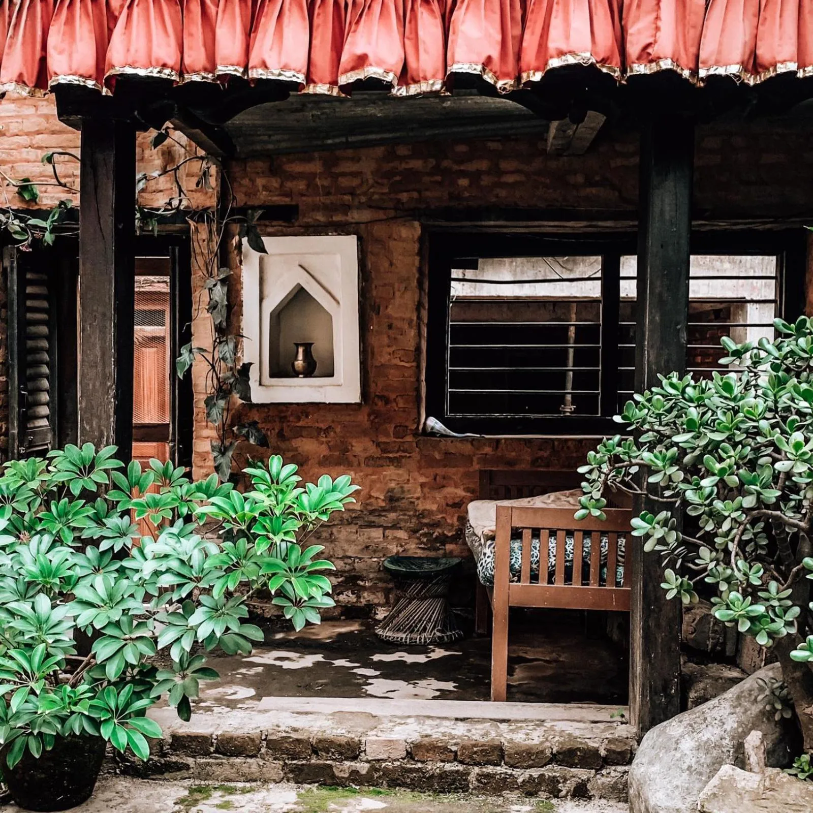 Pradhan House - Home Stay with Garden