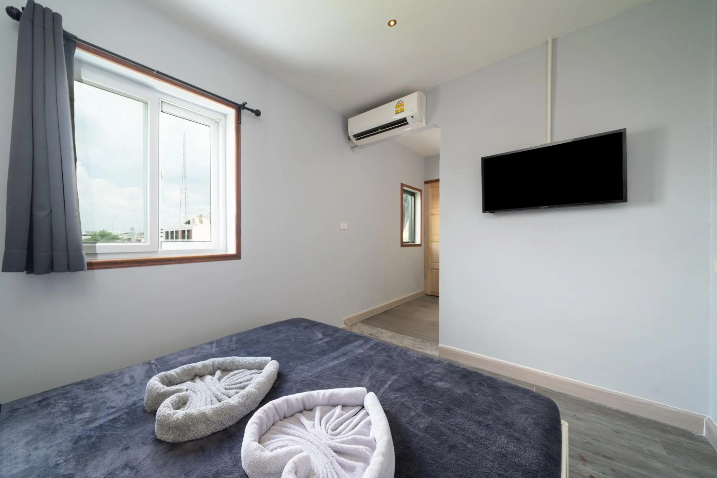 Photo of the whole room, Bed in OH Hostels - Bangkok