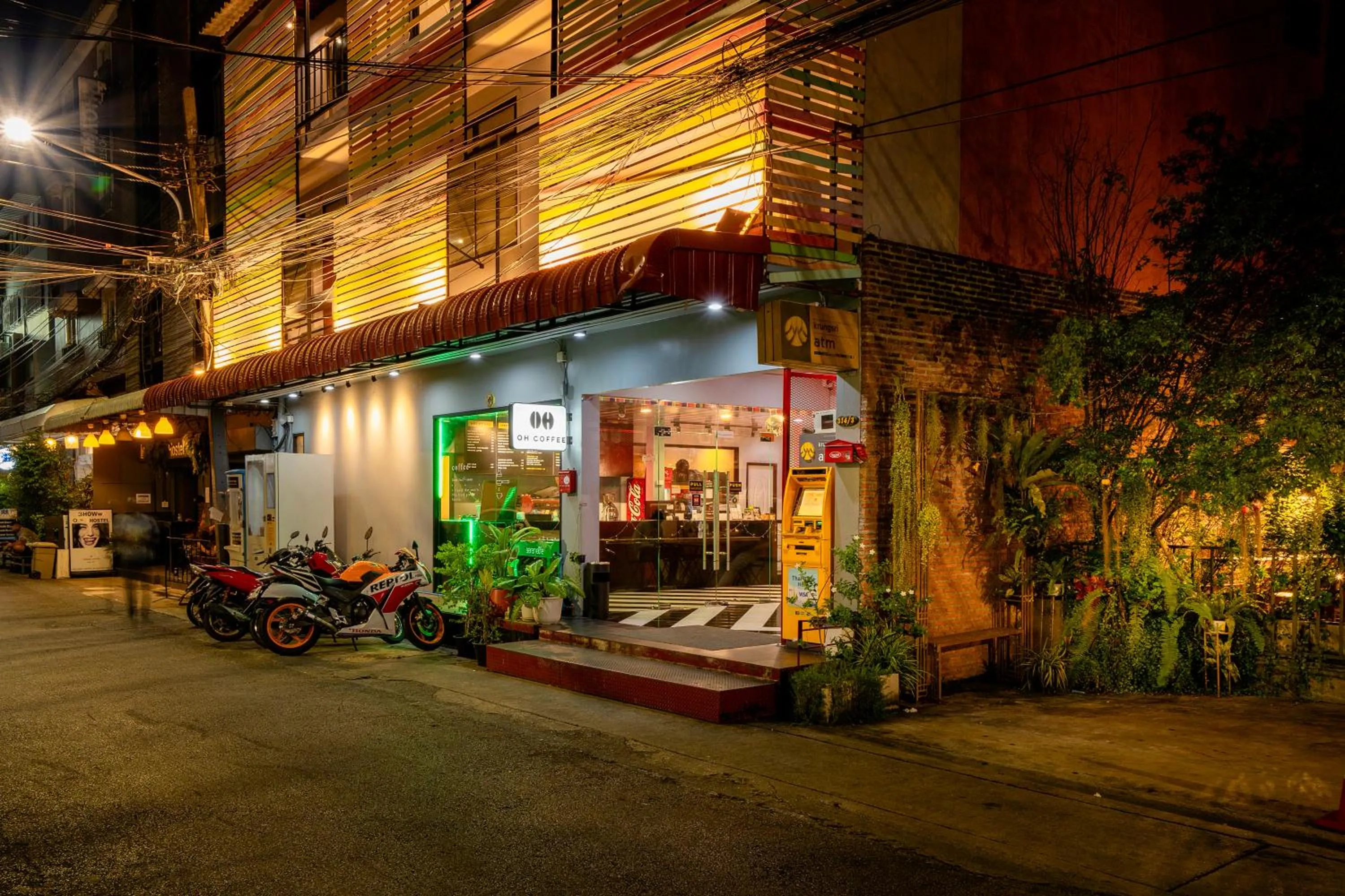 Property building in OH Hostels - Bangkok