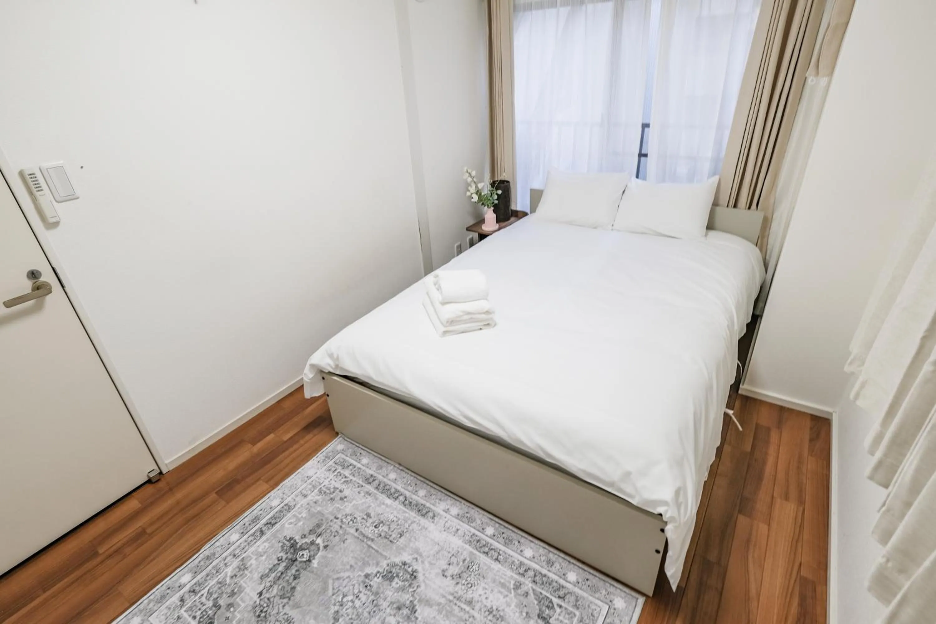 Bed in Ikebukuro La Rêve House