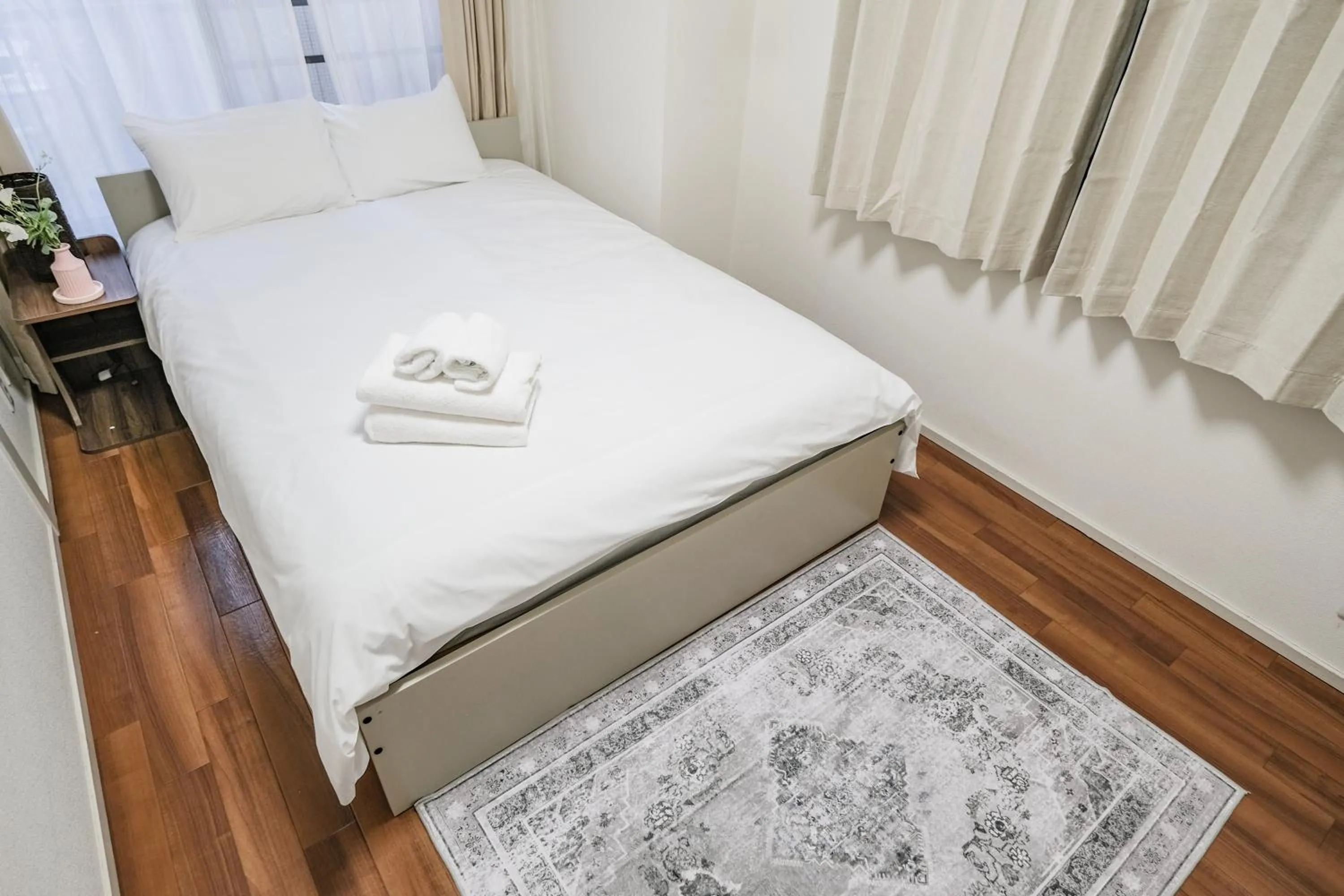 Bed in Ikebukuro La Rêve House