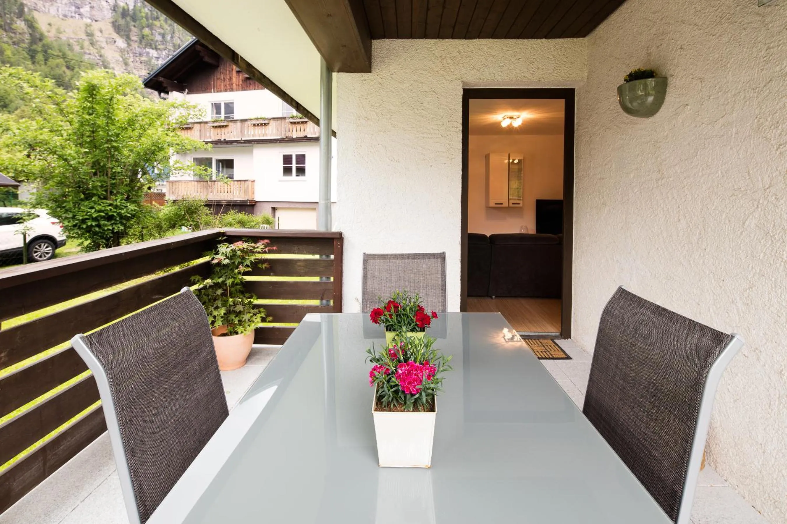 Patio in W & S Executive Apartments - Hallstatt I