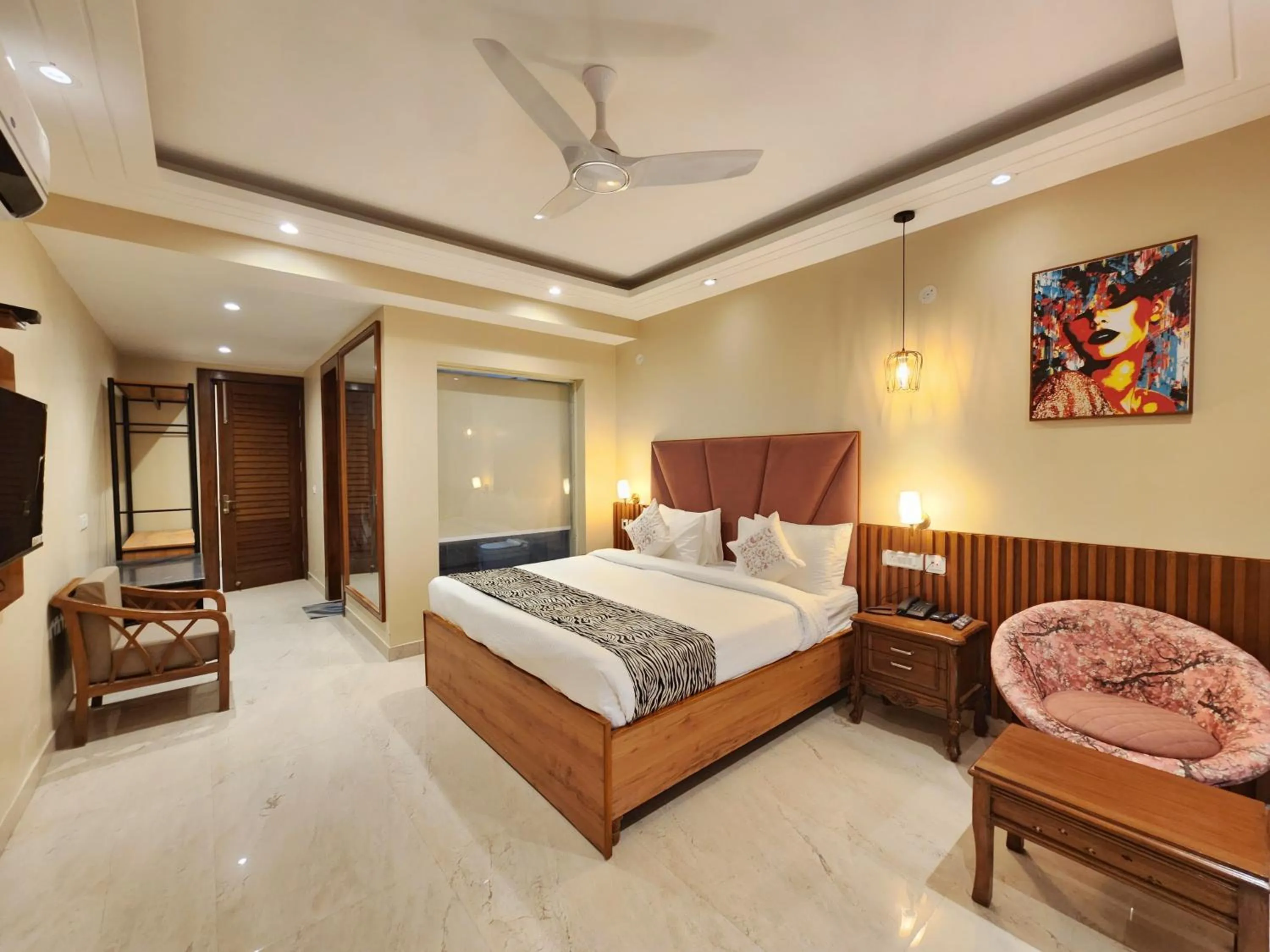 Bedroom, Bed in The Hamilton Kasauli