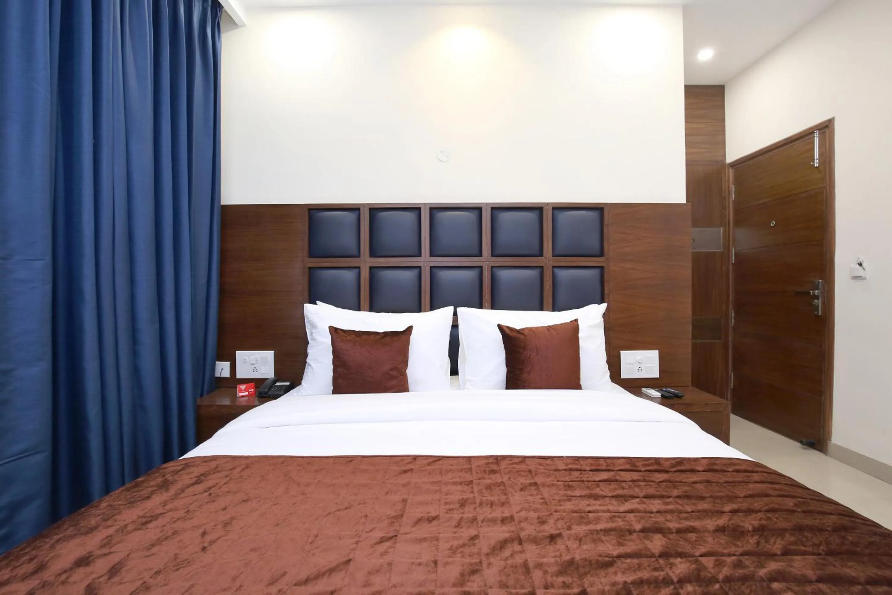 Bedroom, Bed in Hotel Bahl Regency