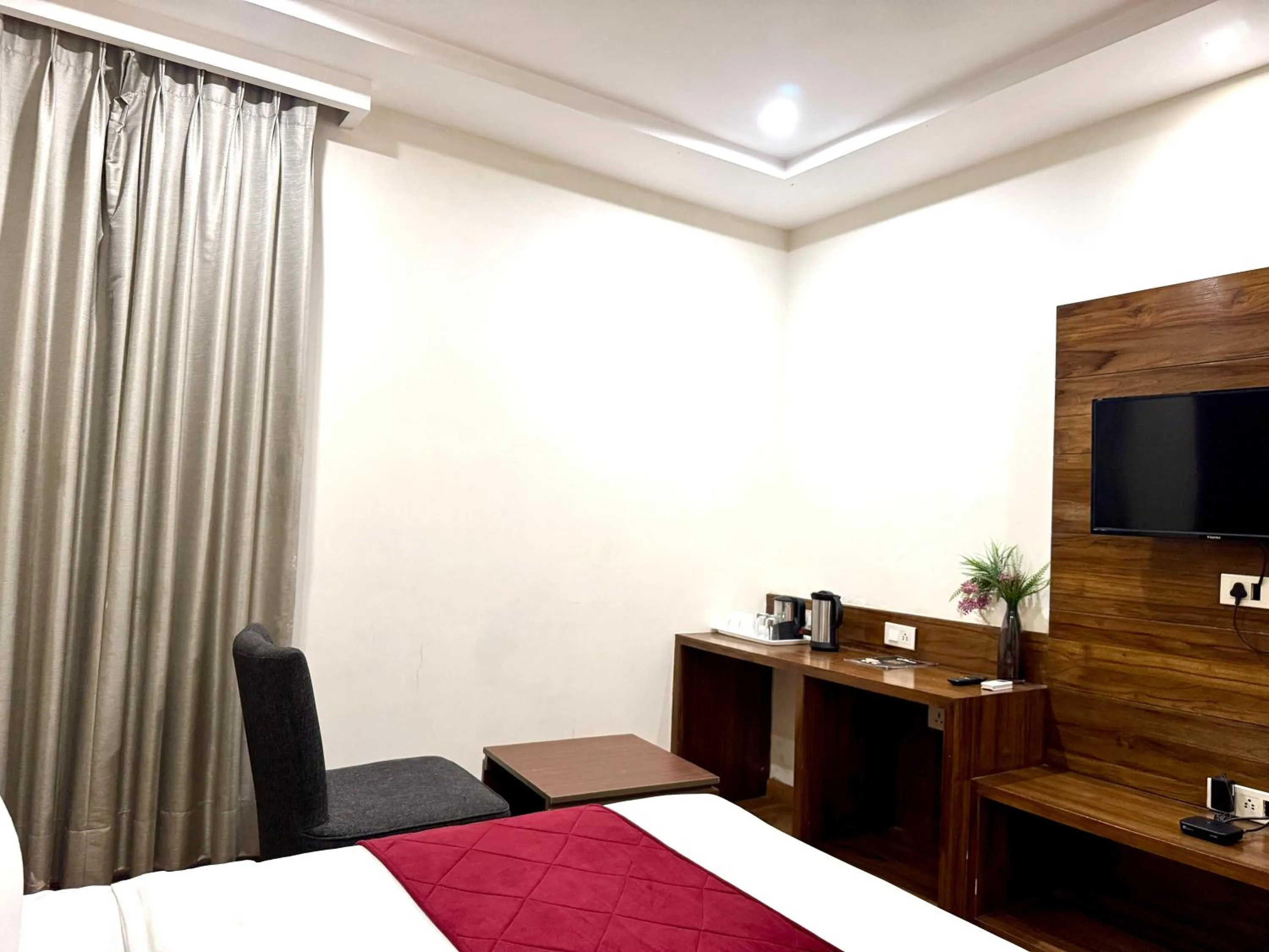 Photo of the whole room, Bed in Hotel Bahl Regency