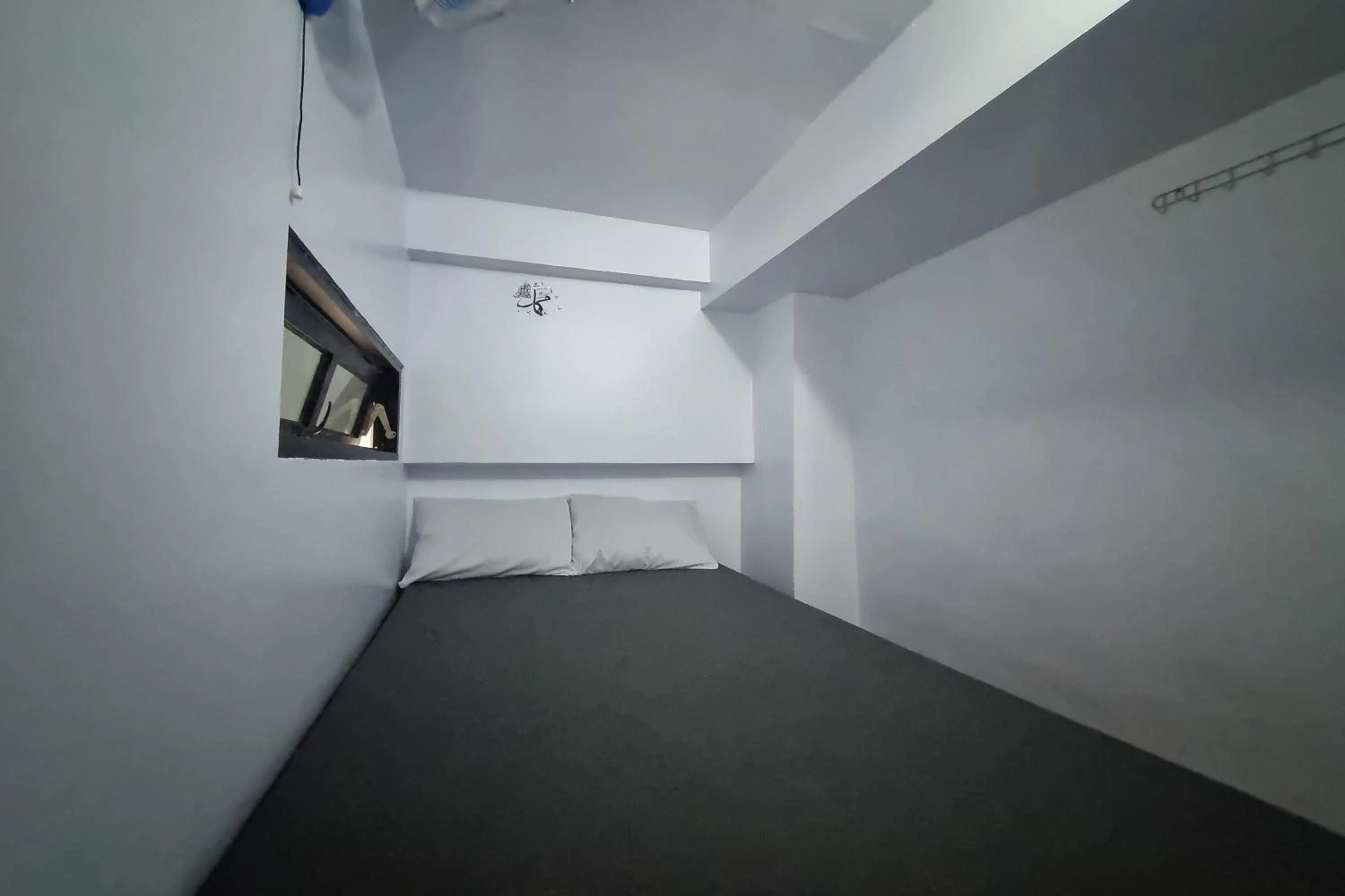 Bed in Ardafa Inn & Villa