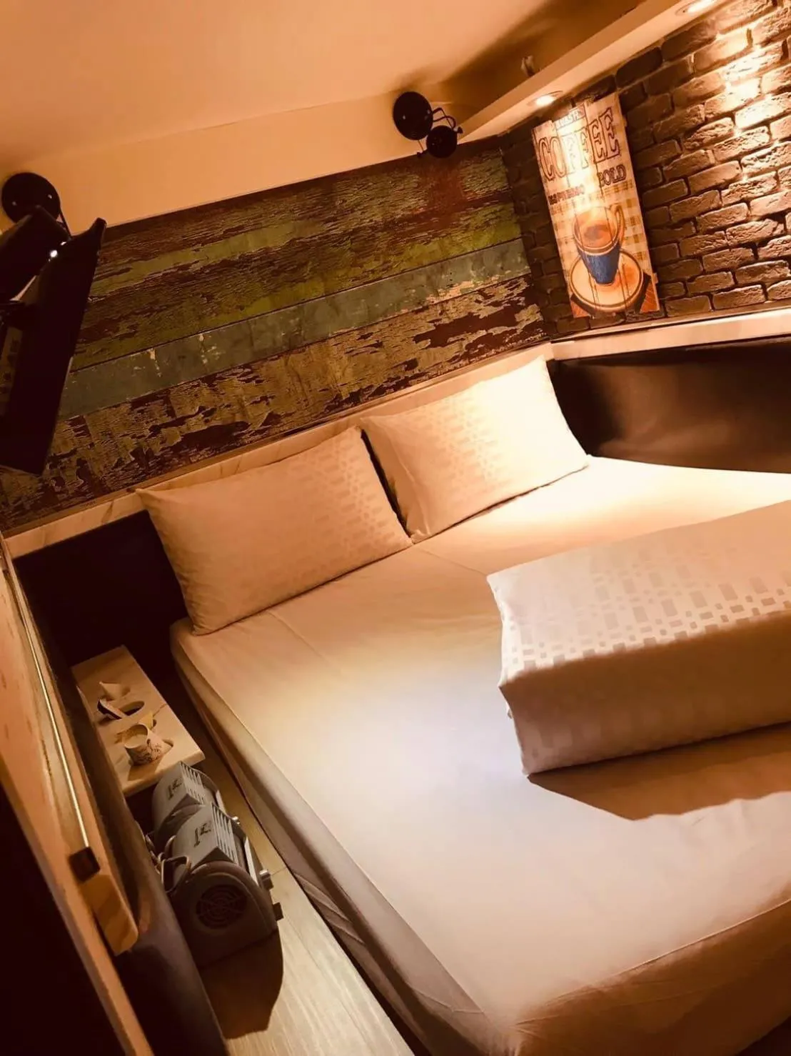 Shower, Bed in Kenting My Home