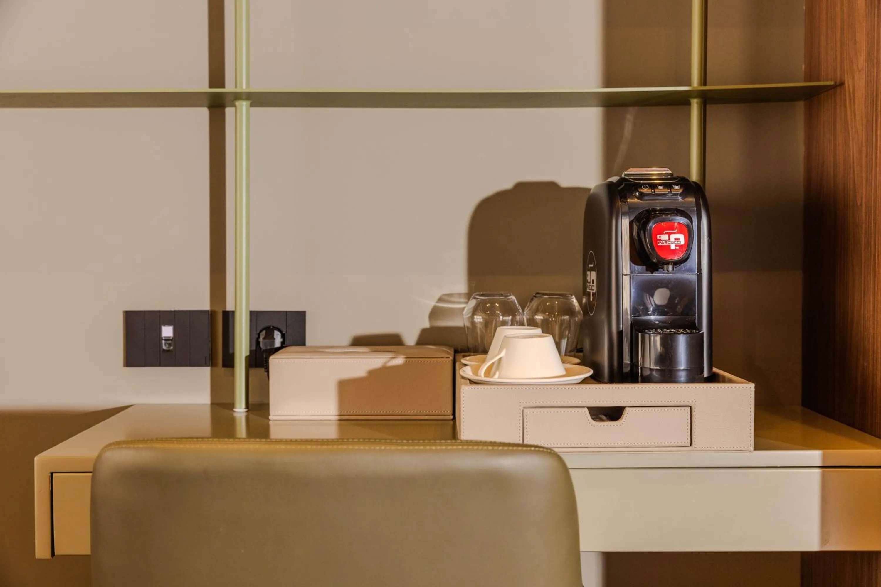 Coffee/tea facilities in Si Hotel Tirana