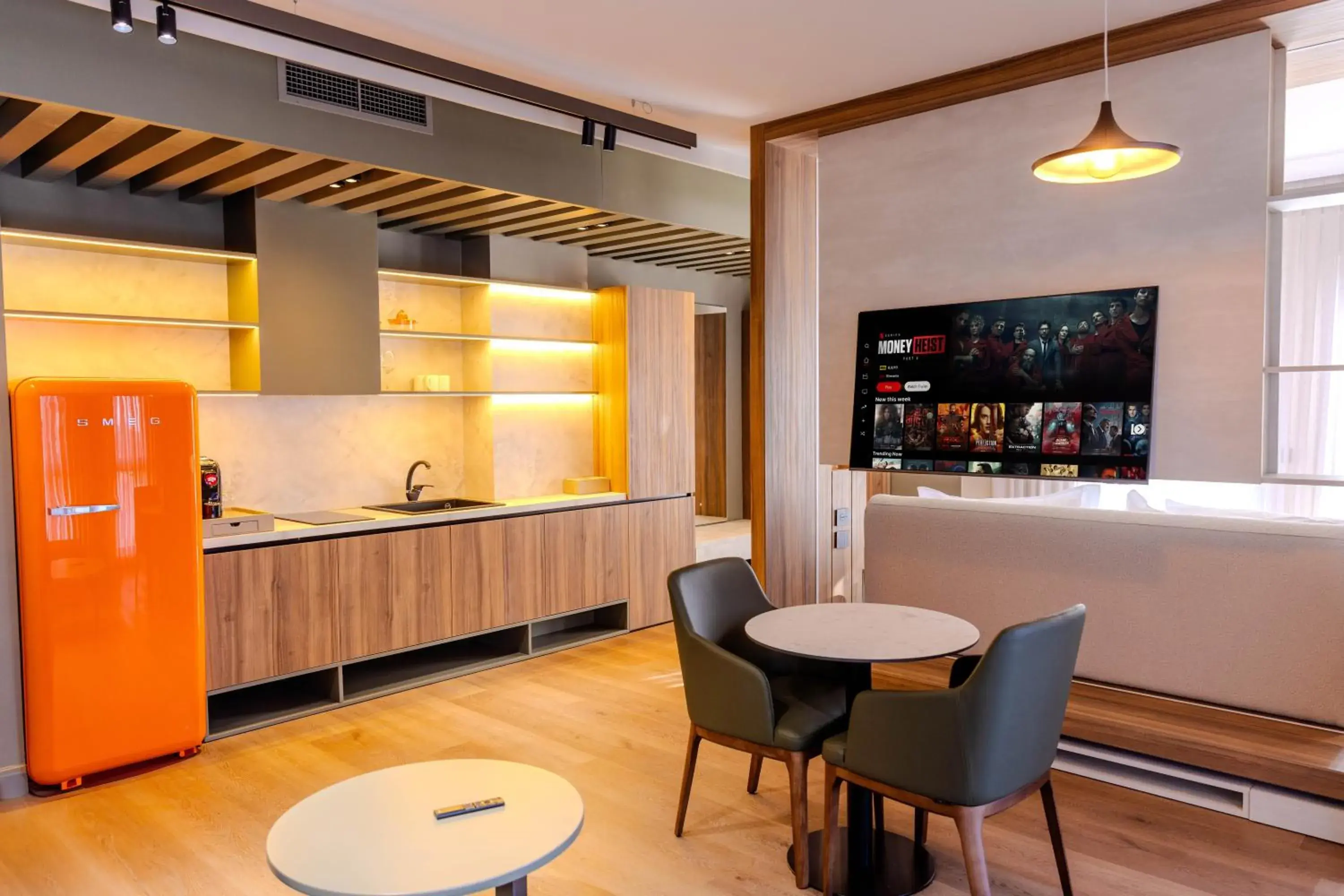 Deluxe Apartment in Si Hotel Tirana Deluxe Apartment in Si Hotel Tirana