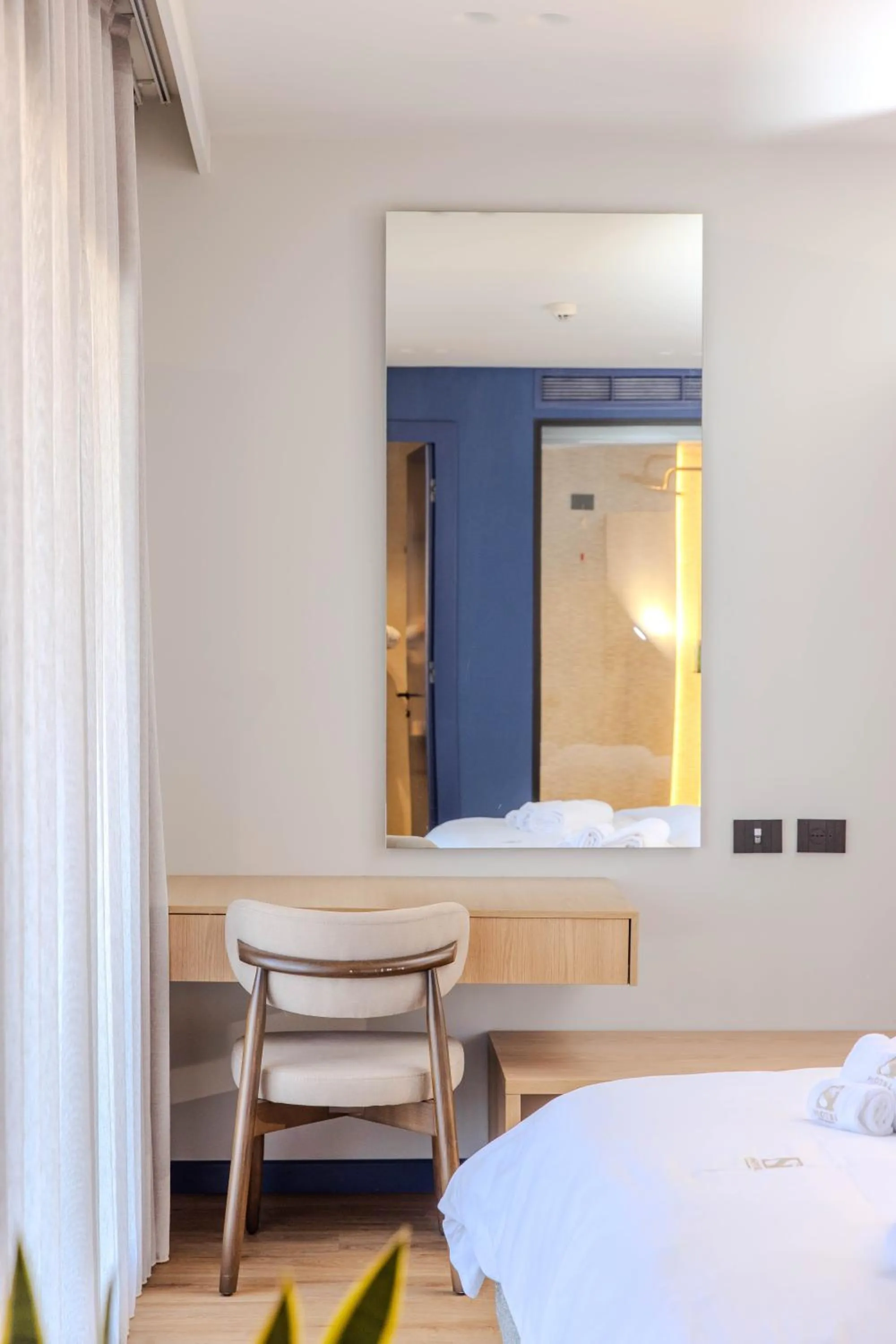 Bedroom, Bed in Si Hotel Tirana