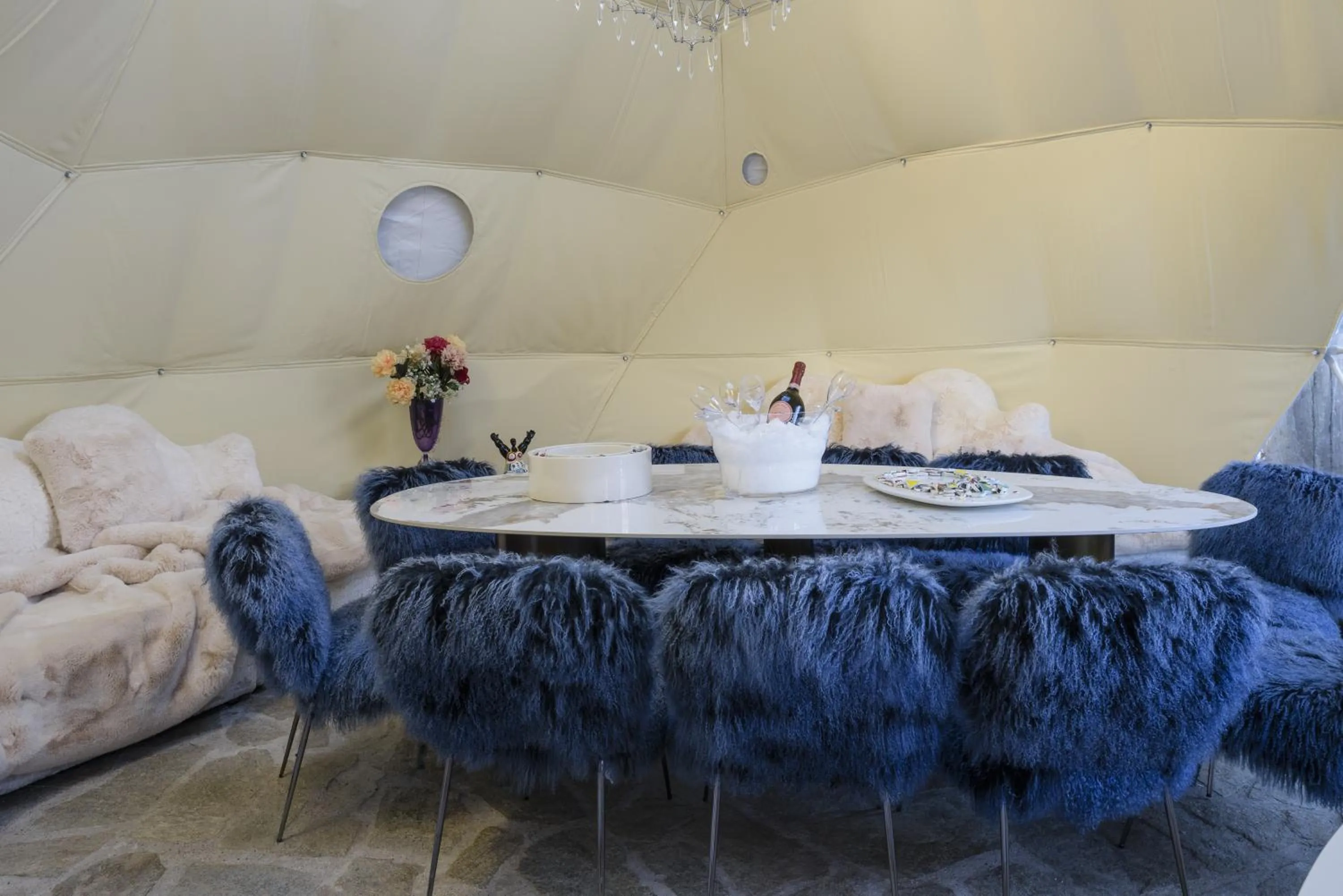 Property building in Snow Lodge Hotel Courchevel 1850