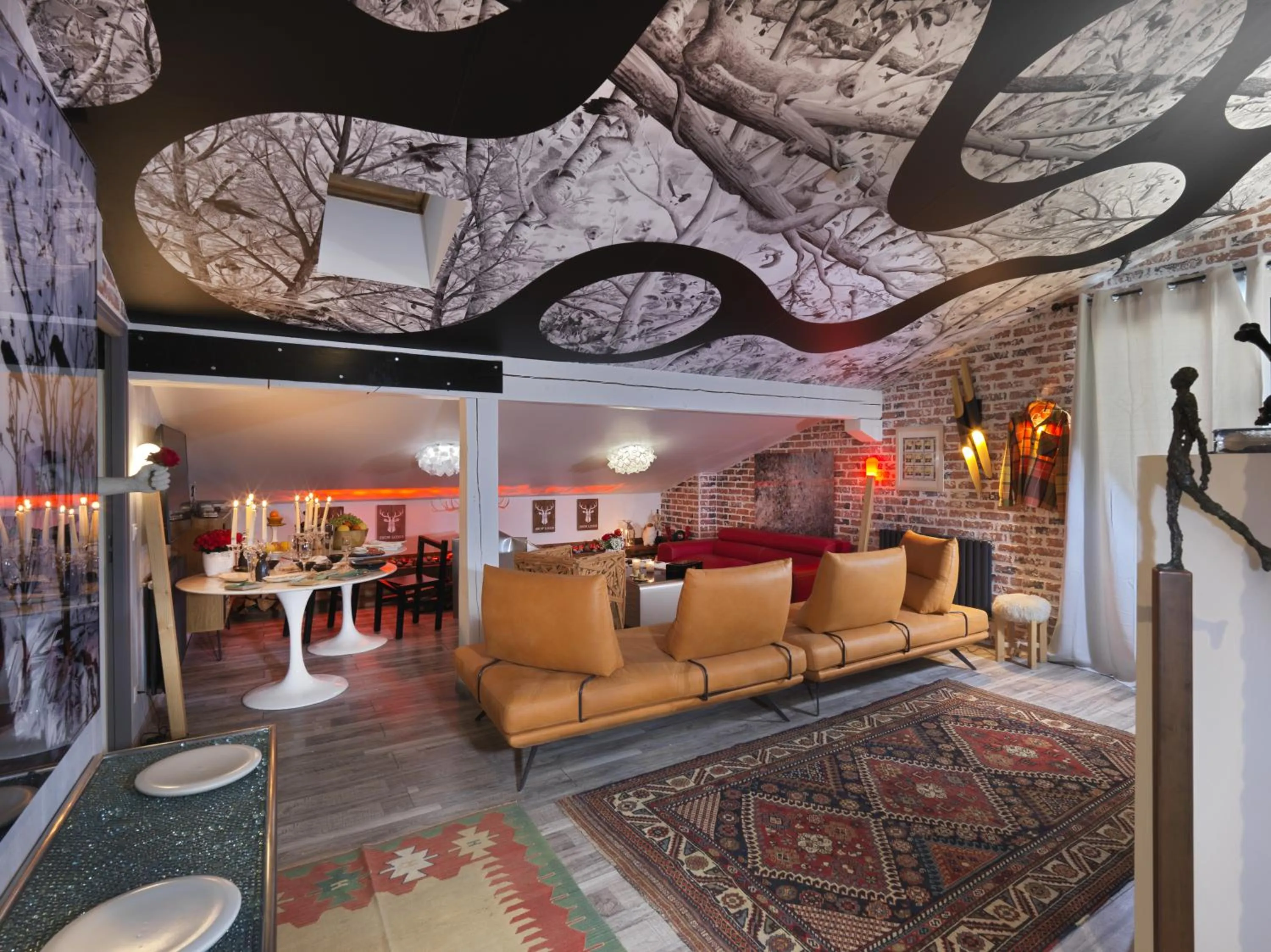 Seating area in Snow Lodge Hotel Courchevel 1850