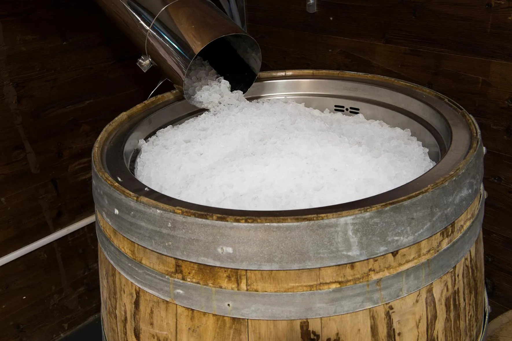 Spa and wellness centre/facilities in Snow Lodge Hotel Courchevel 1850