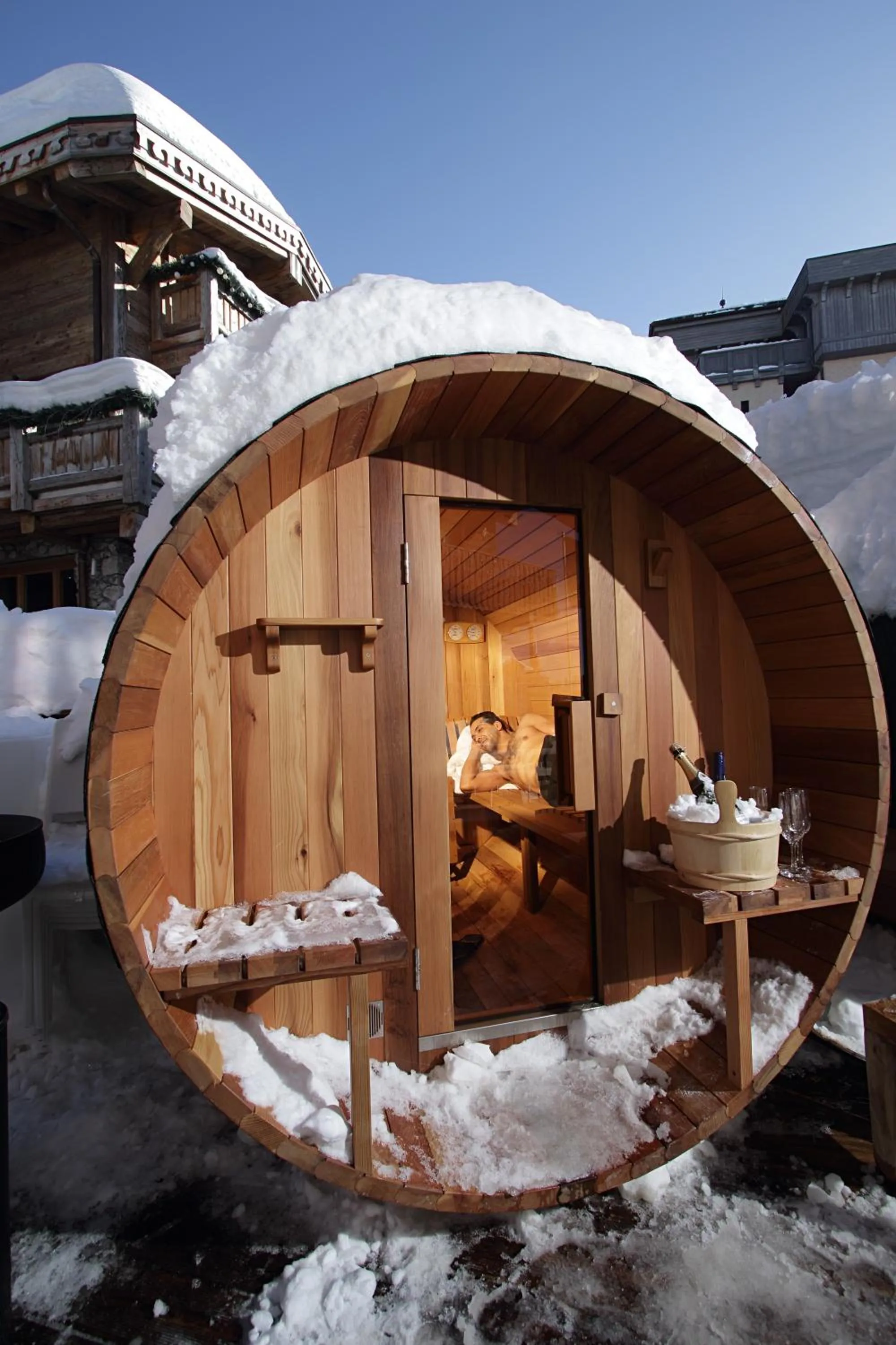 Hot Tub in Snow Lodge Hotel Courchevel 1850