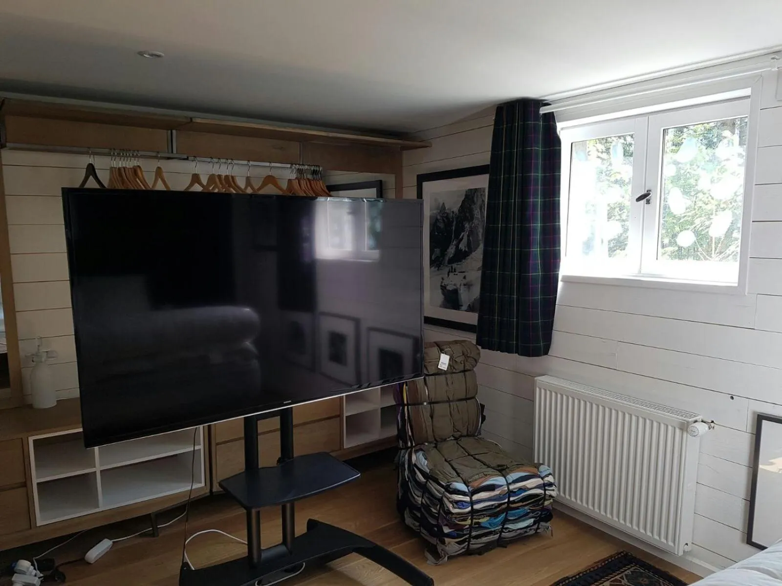 TV and multimedia in Snow Lodge Hotel Courchevel 1850