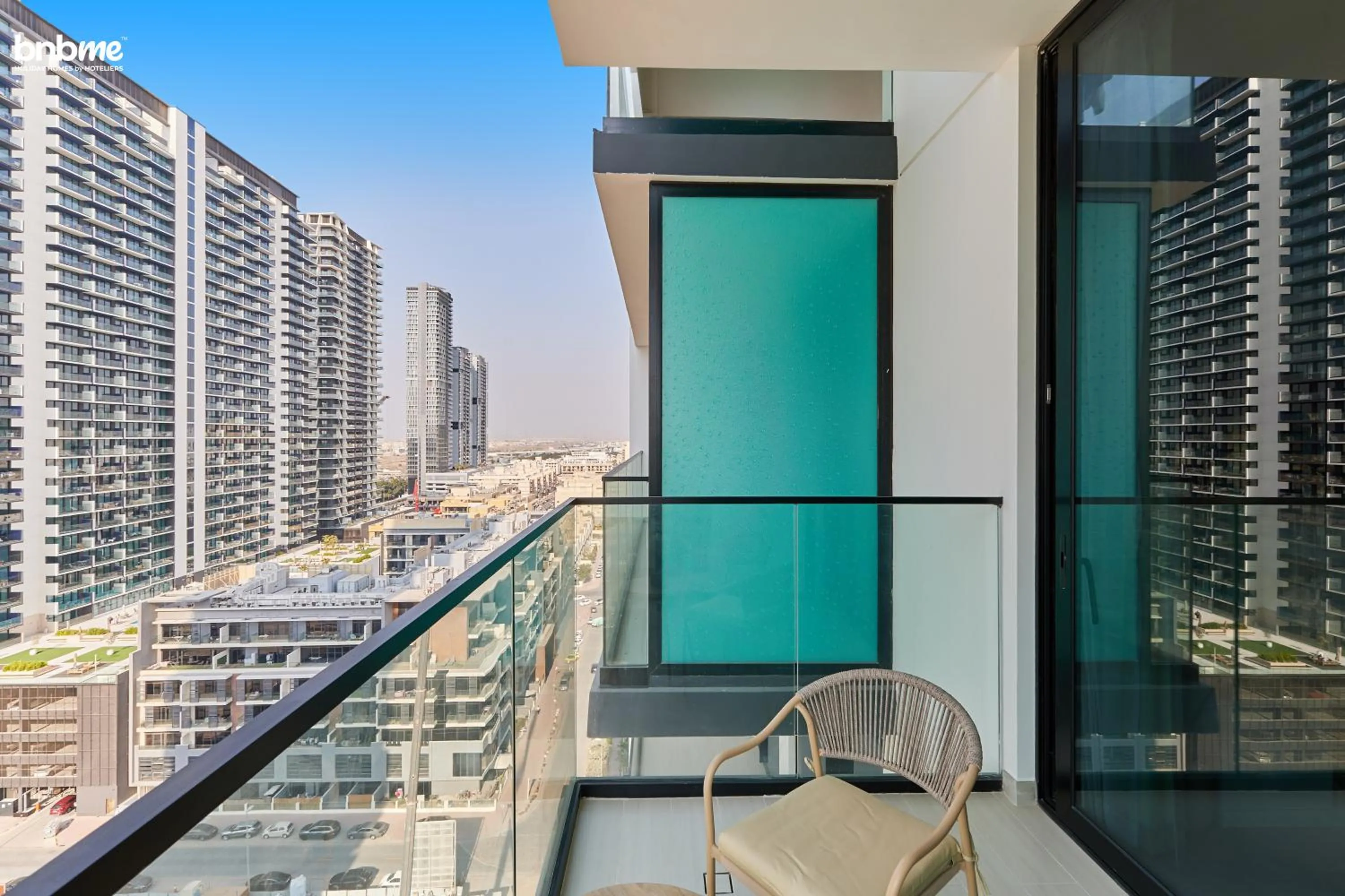 Day in bnbmehomes - Binghatti Lavender