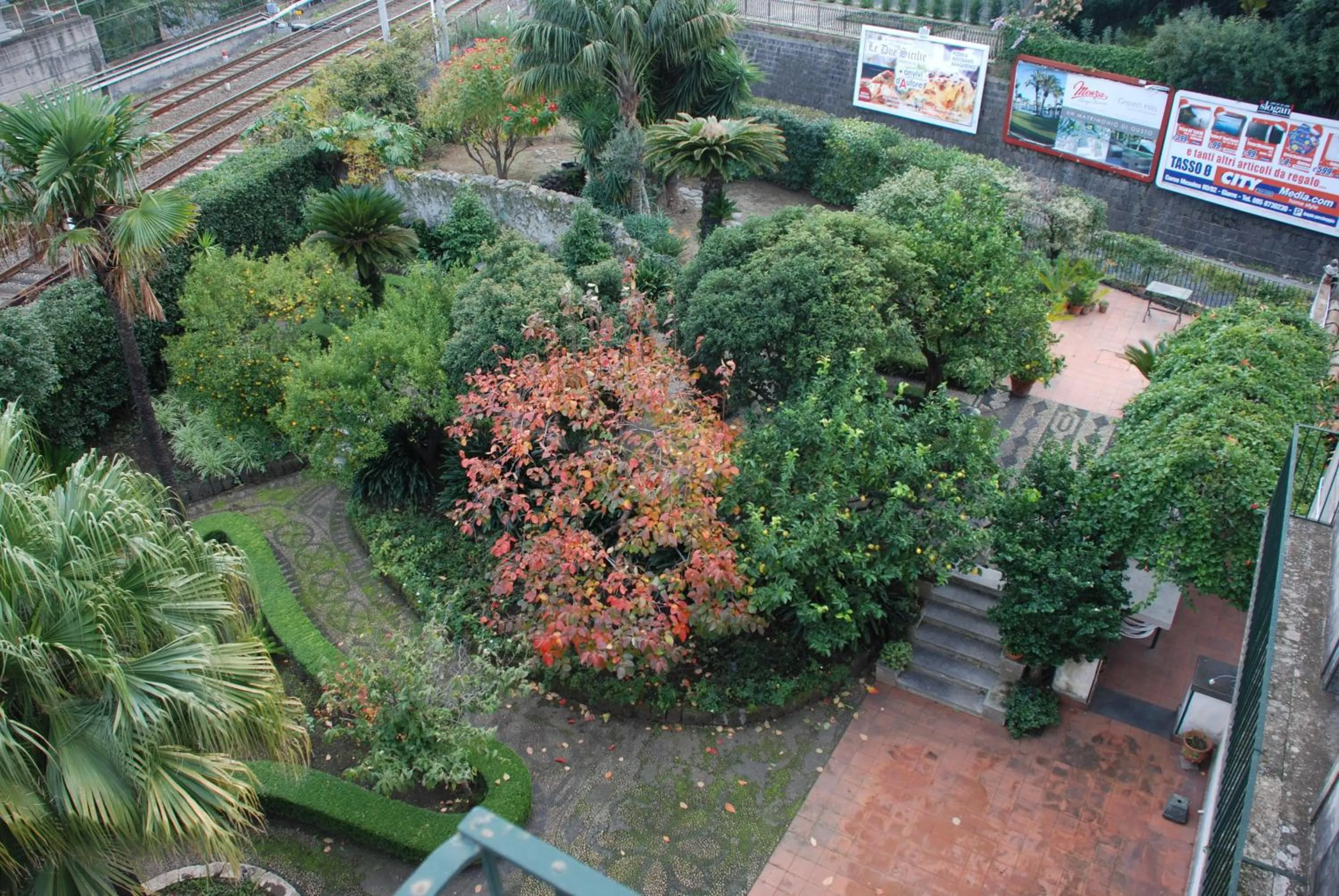 Garden view in B&B Villa Maria