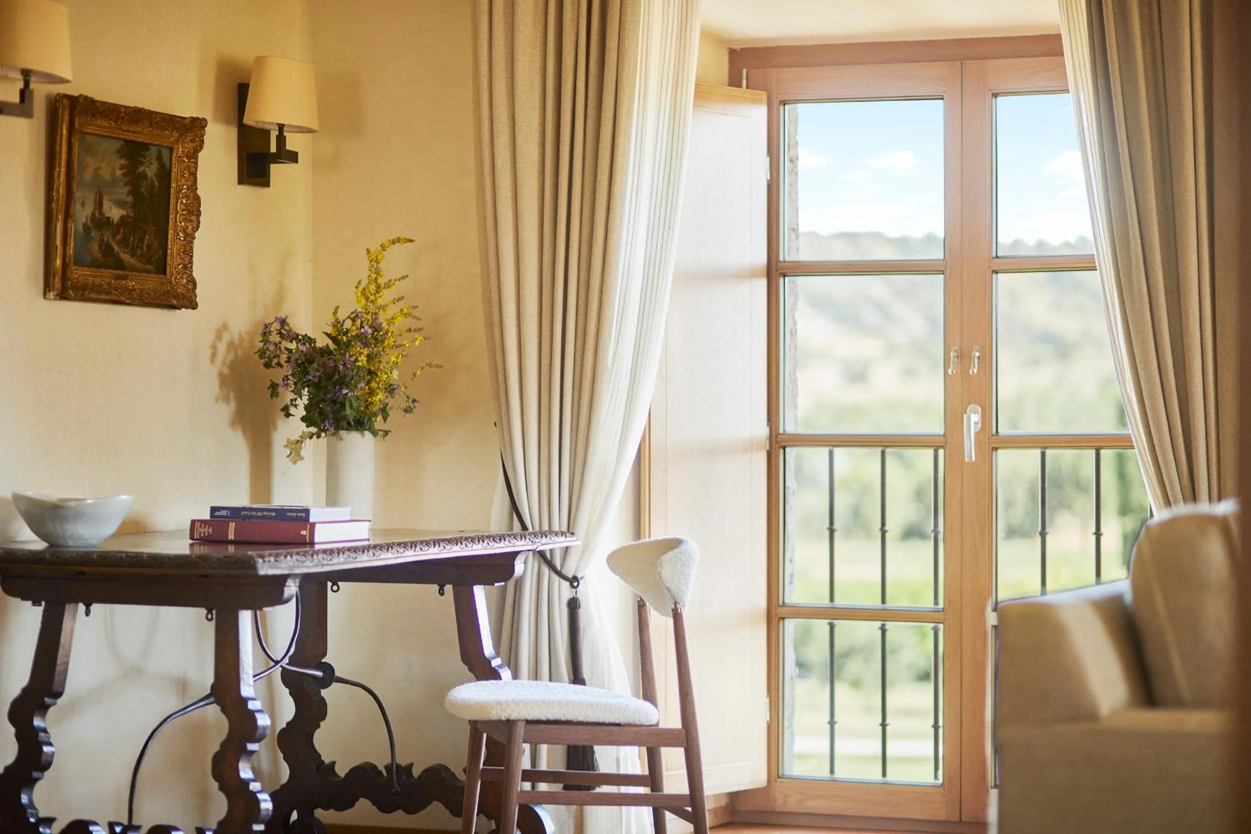 Living room in Abadia Retuerta LeDomaine