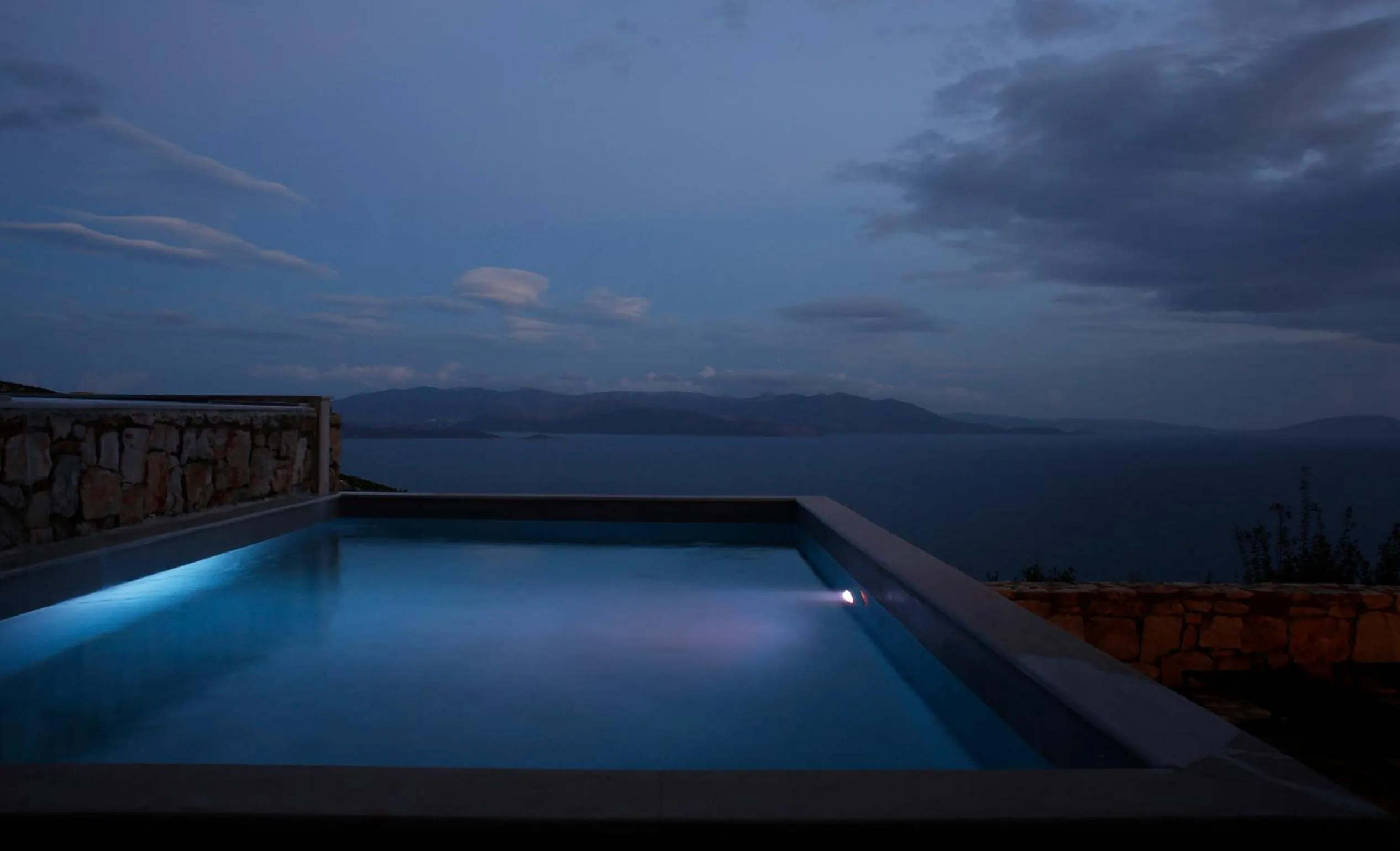 Swimming pool in Seaview Maisonette Schinias