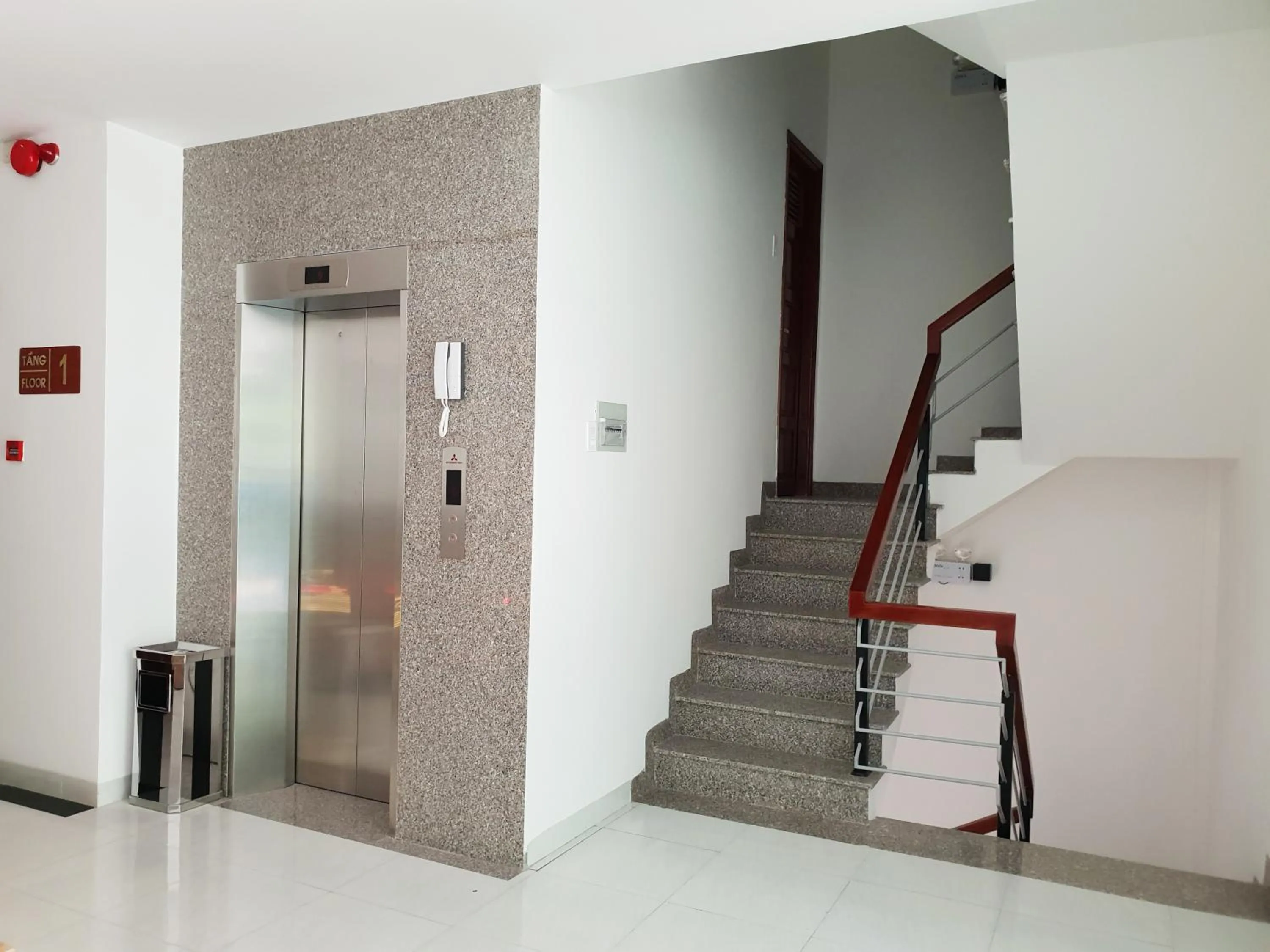 elevator in Quy Nhơn Center