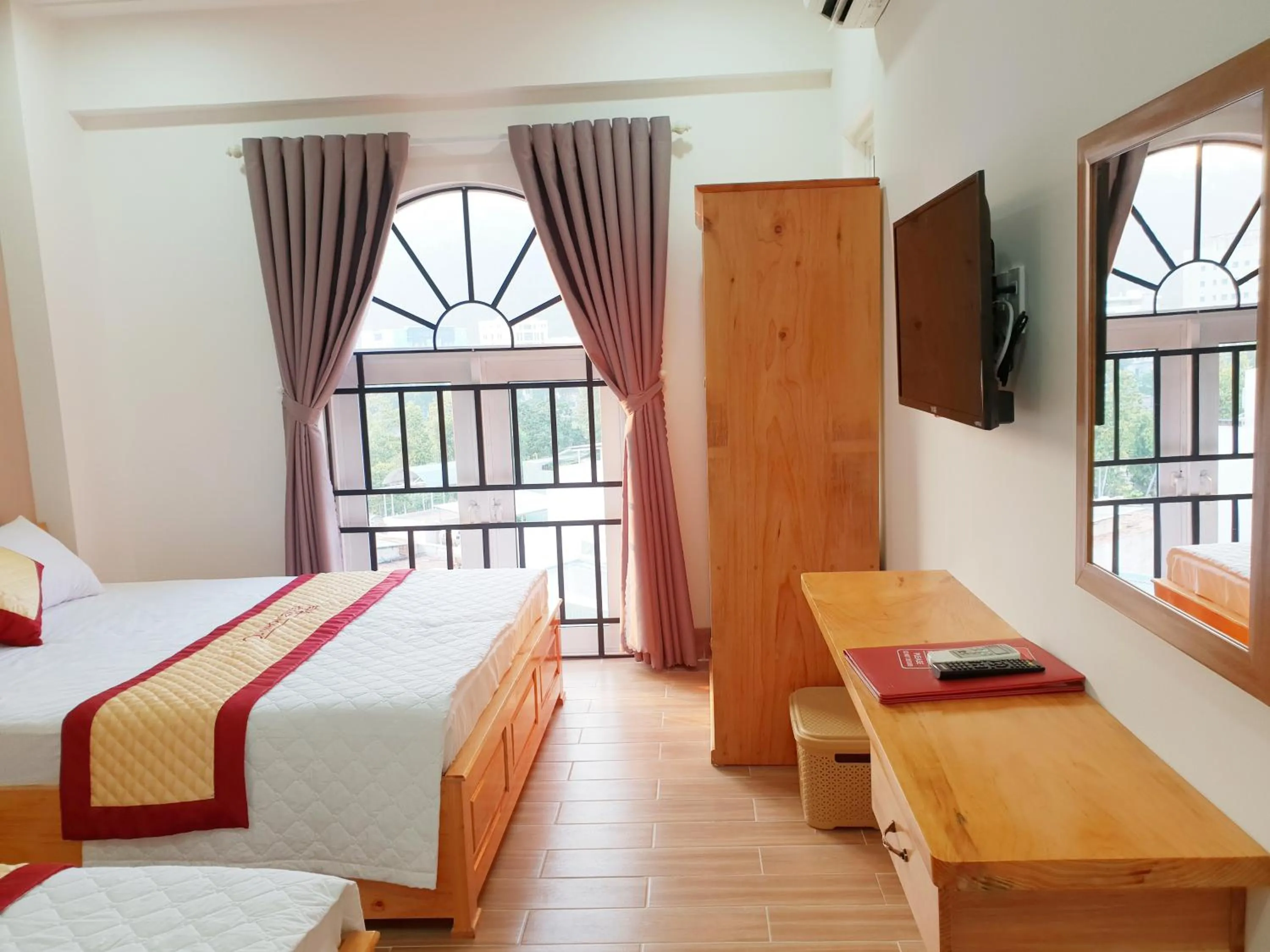 Bed in Quy Nhơn Center