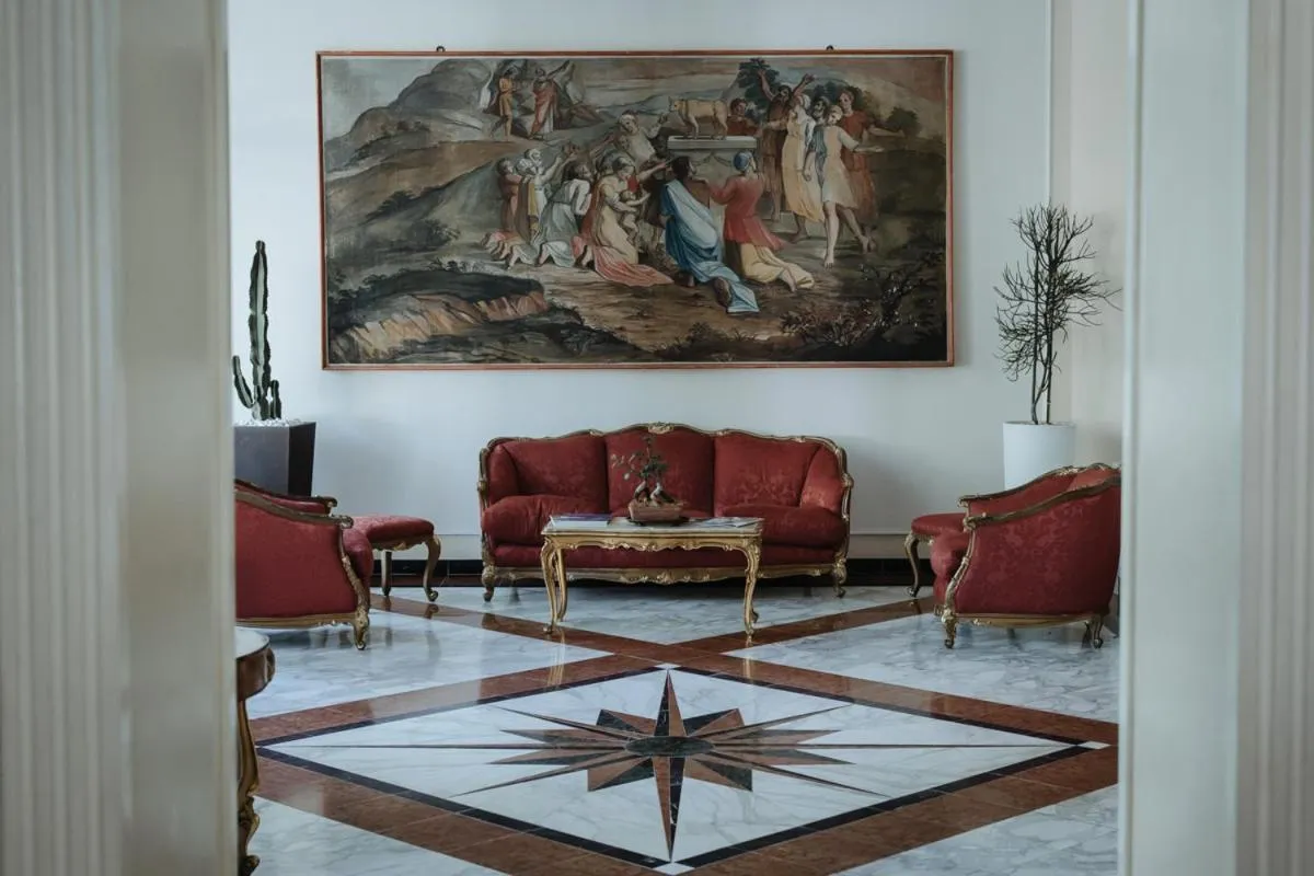 Communal lounge/ TV room in Grand Hotel Terme