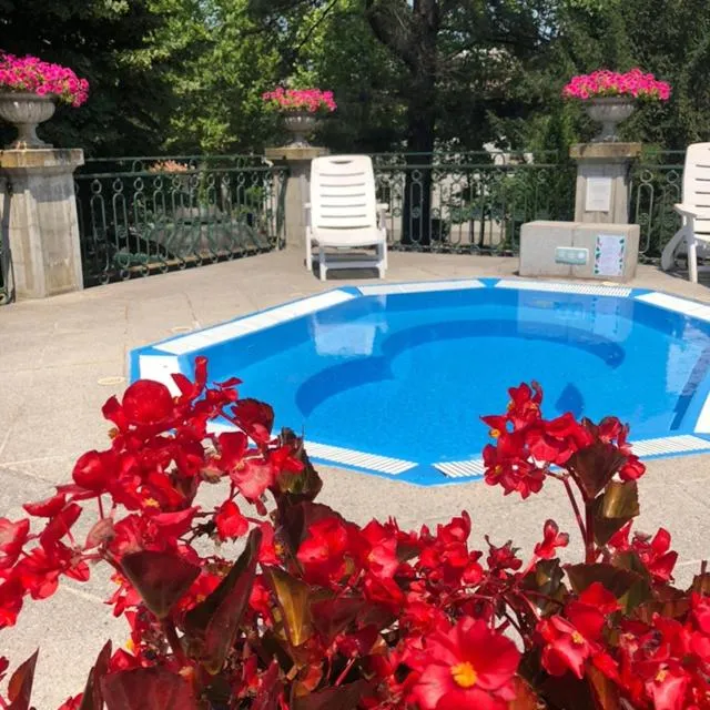 Restaurant/places to eat in Grand Hotel Terme