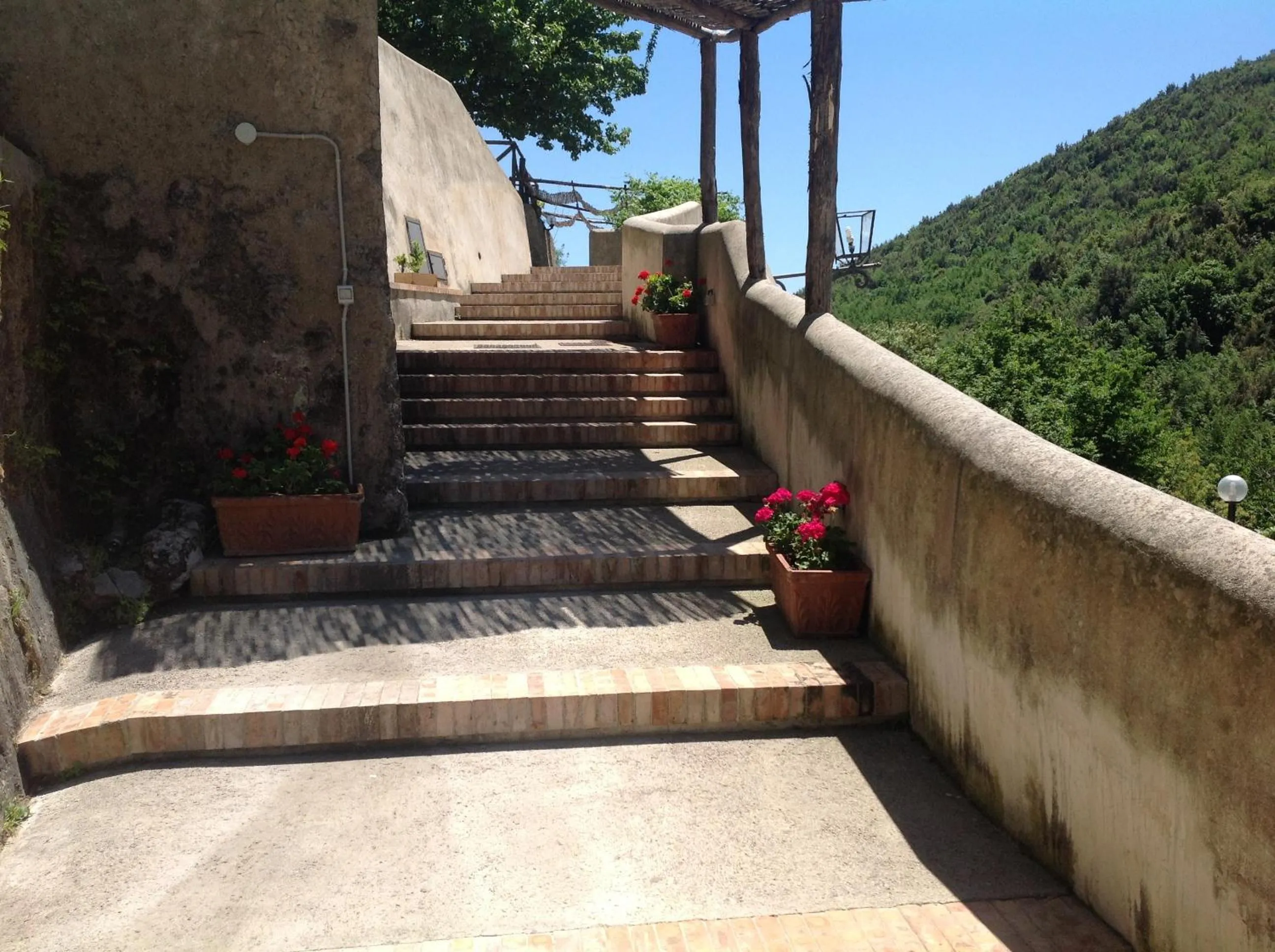 Facade/entrance in B&B Costa di Amalfi
