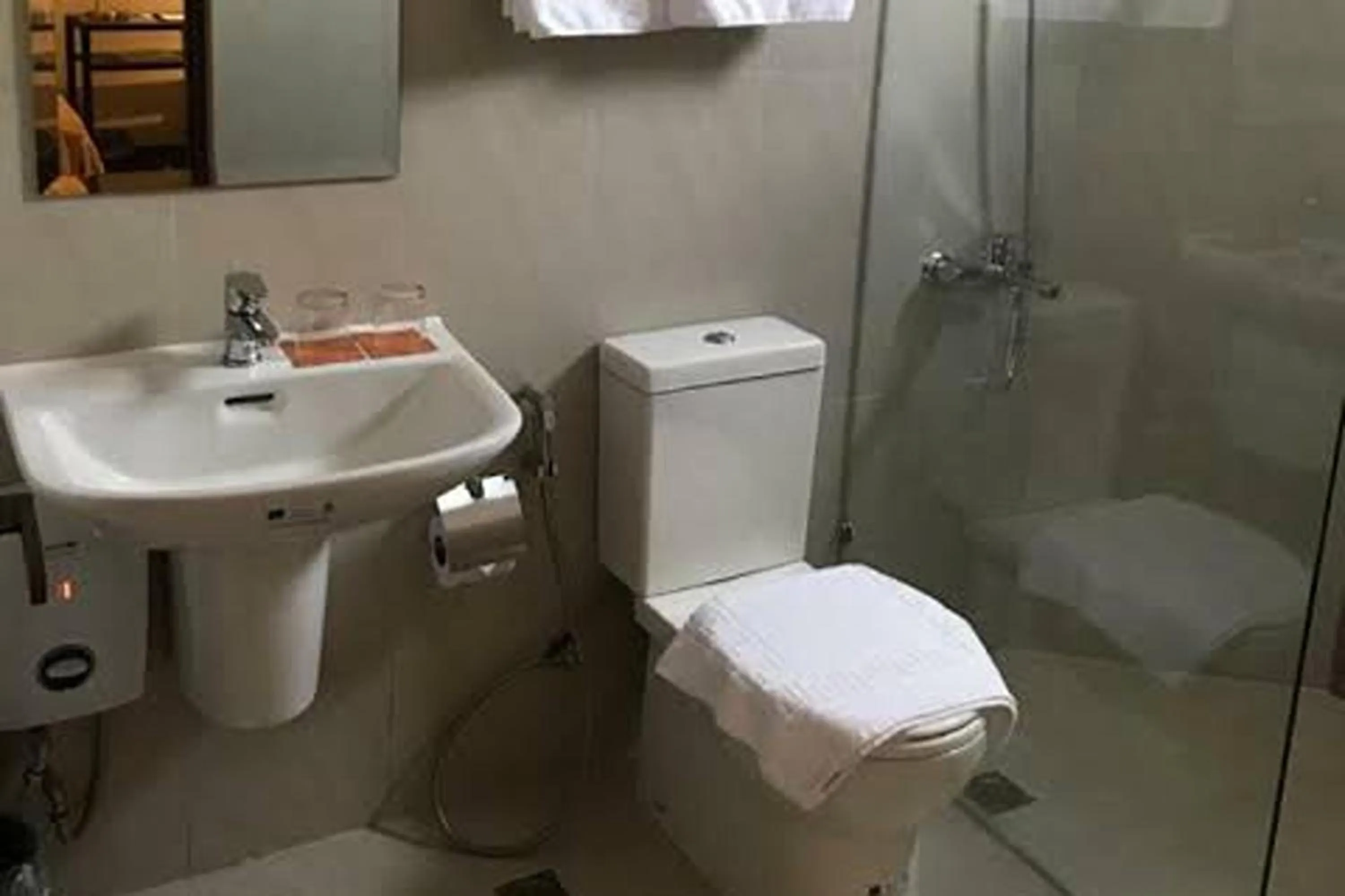 Bathroom in Maxx Hotel Ortigas