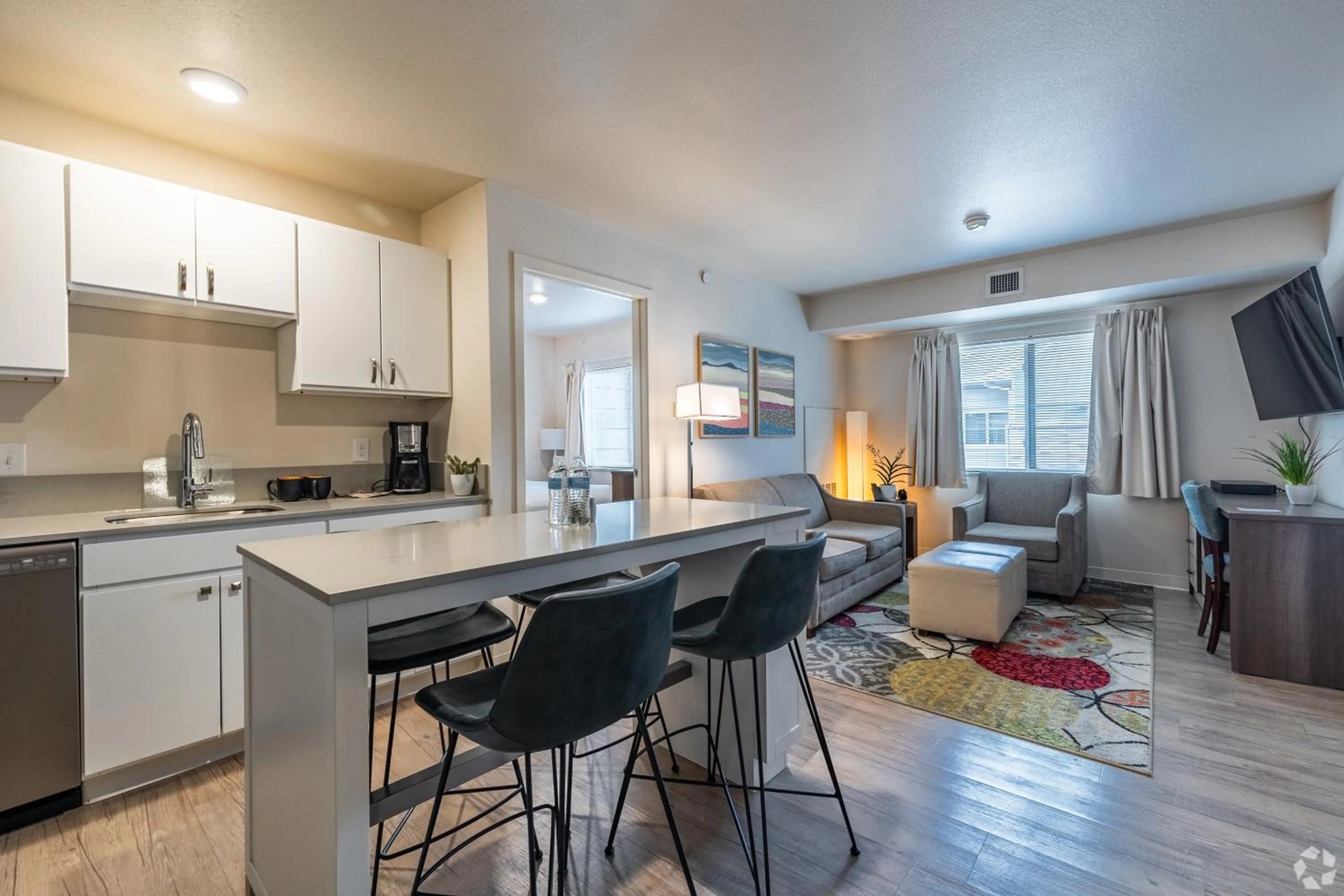 Kitchen or kitchenette in WaterWalk Extended Stay by Wyndham Wichita