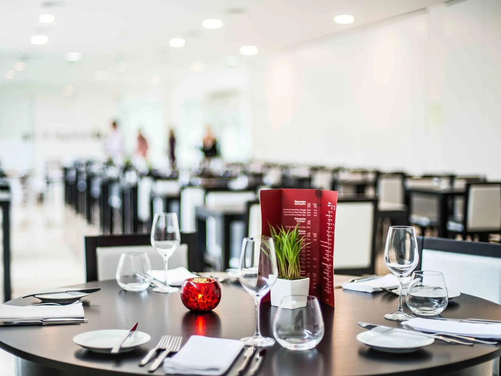 Restaurant/places to eat in TRYP by Wyndham Leiria