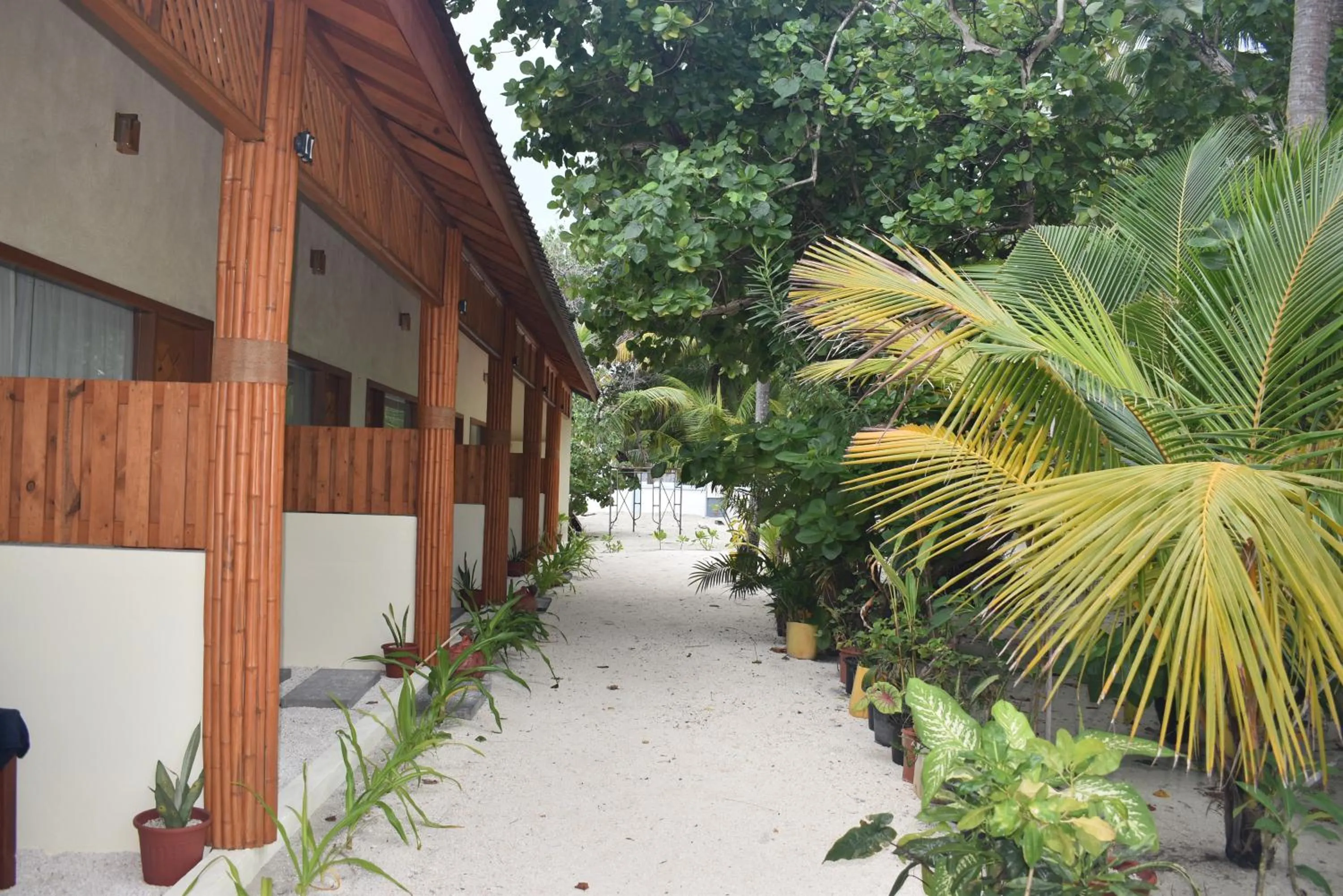 Rattehi Inn at Rakeedhoo