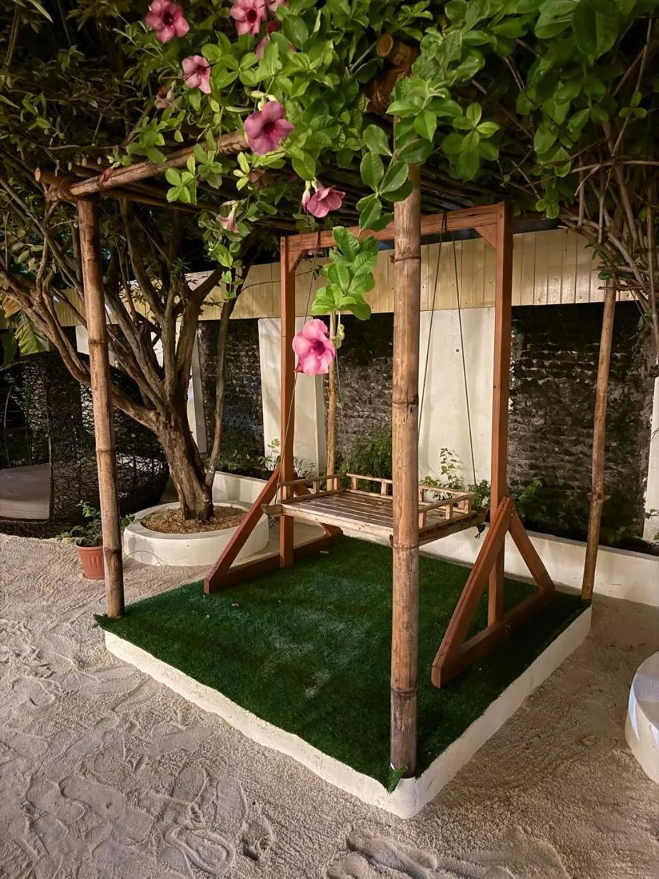 Rattehi Inn at Rakeedhoo