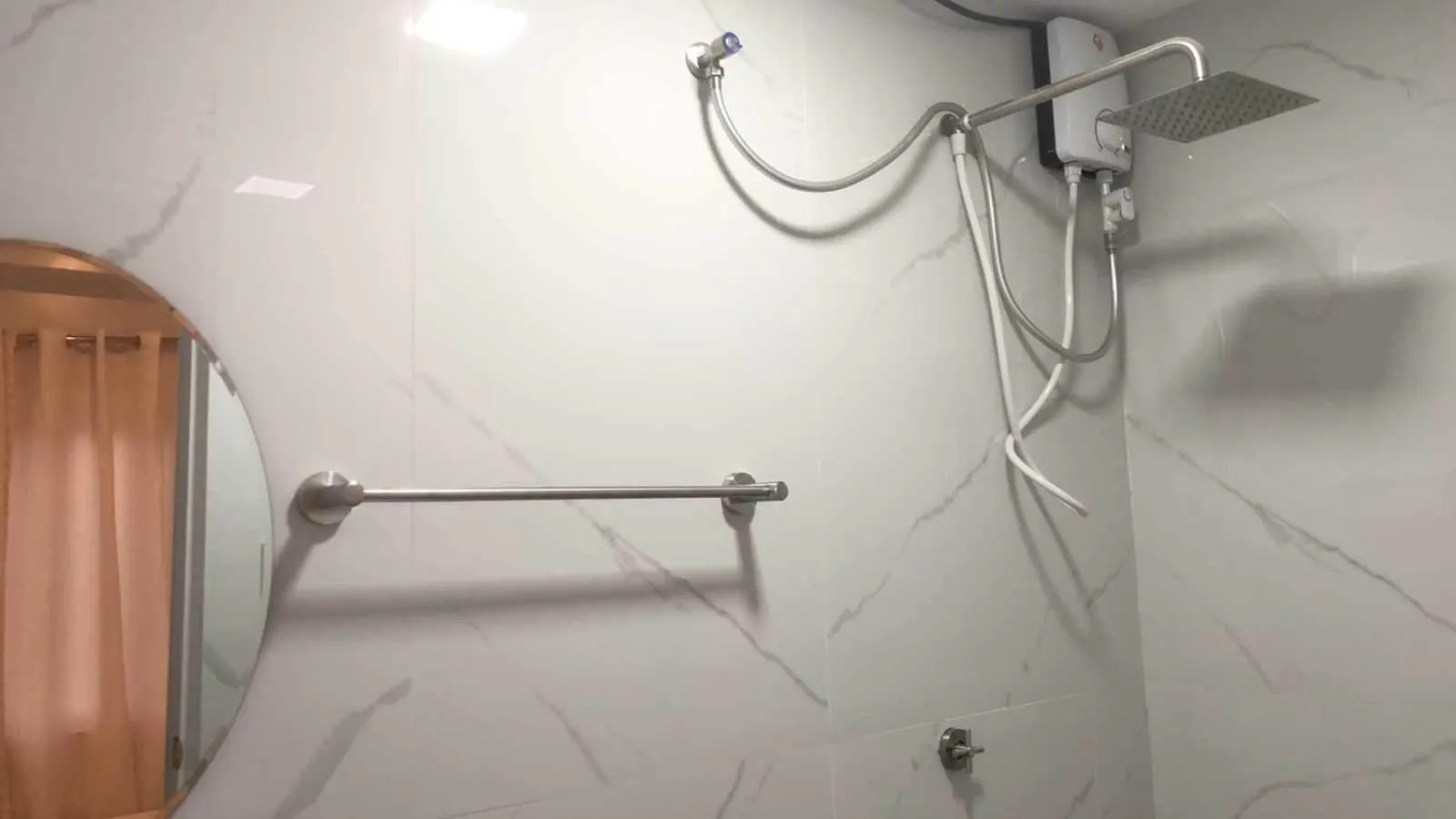 Bathroom in OYO 1128 HOTEL SANGCO