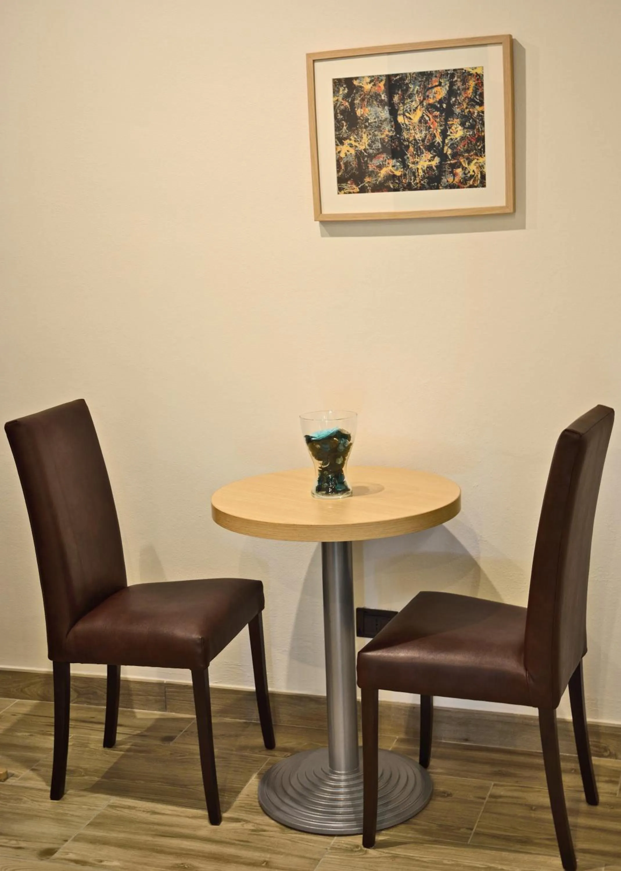 Seating area in Hotel Luxor Florence