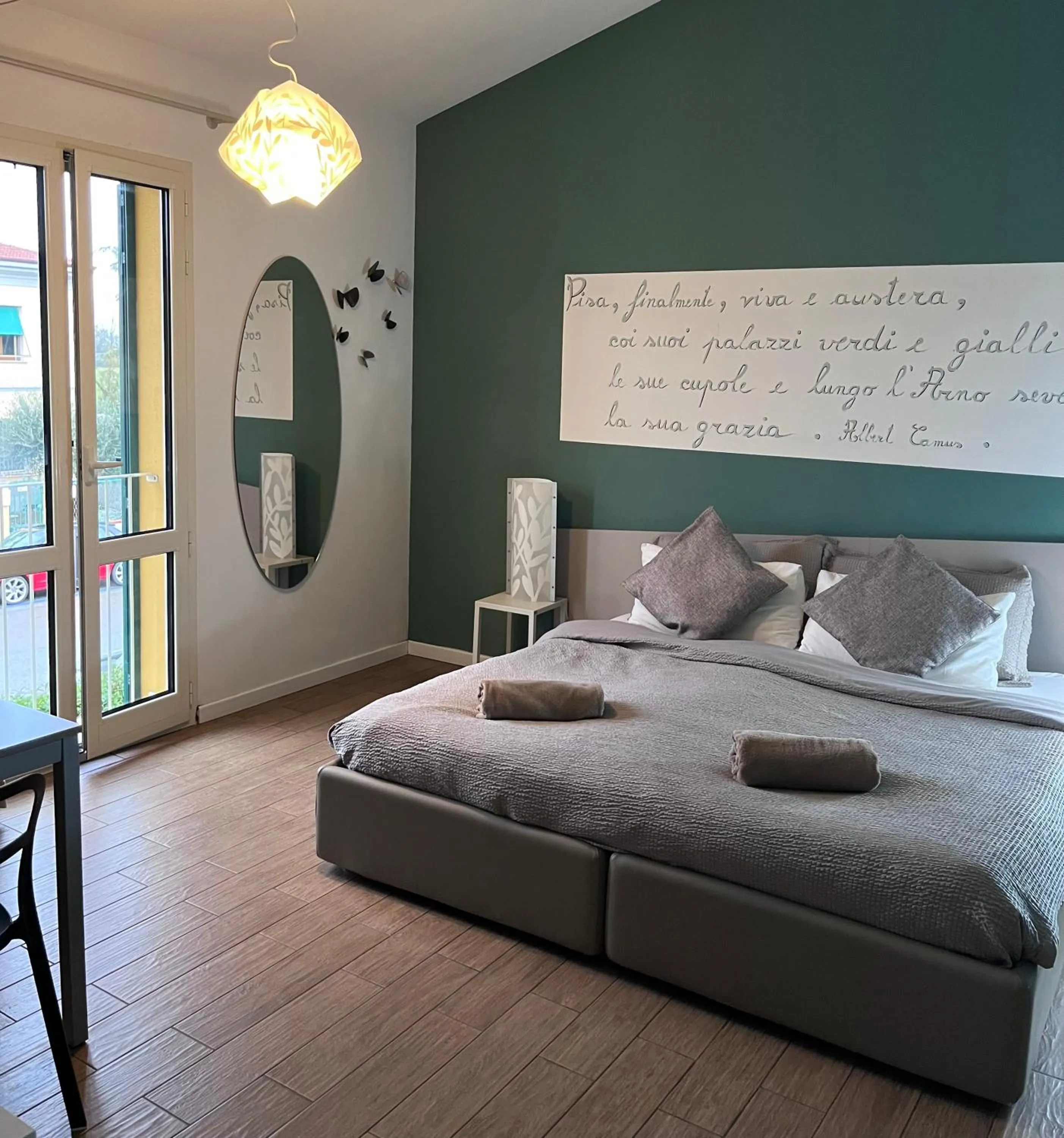 Bedroom, Bed in Vele Storiche Pisane - free private parking